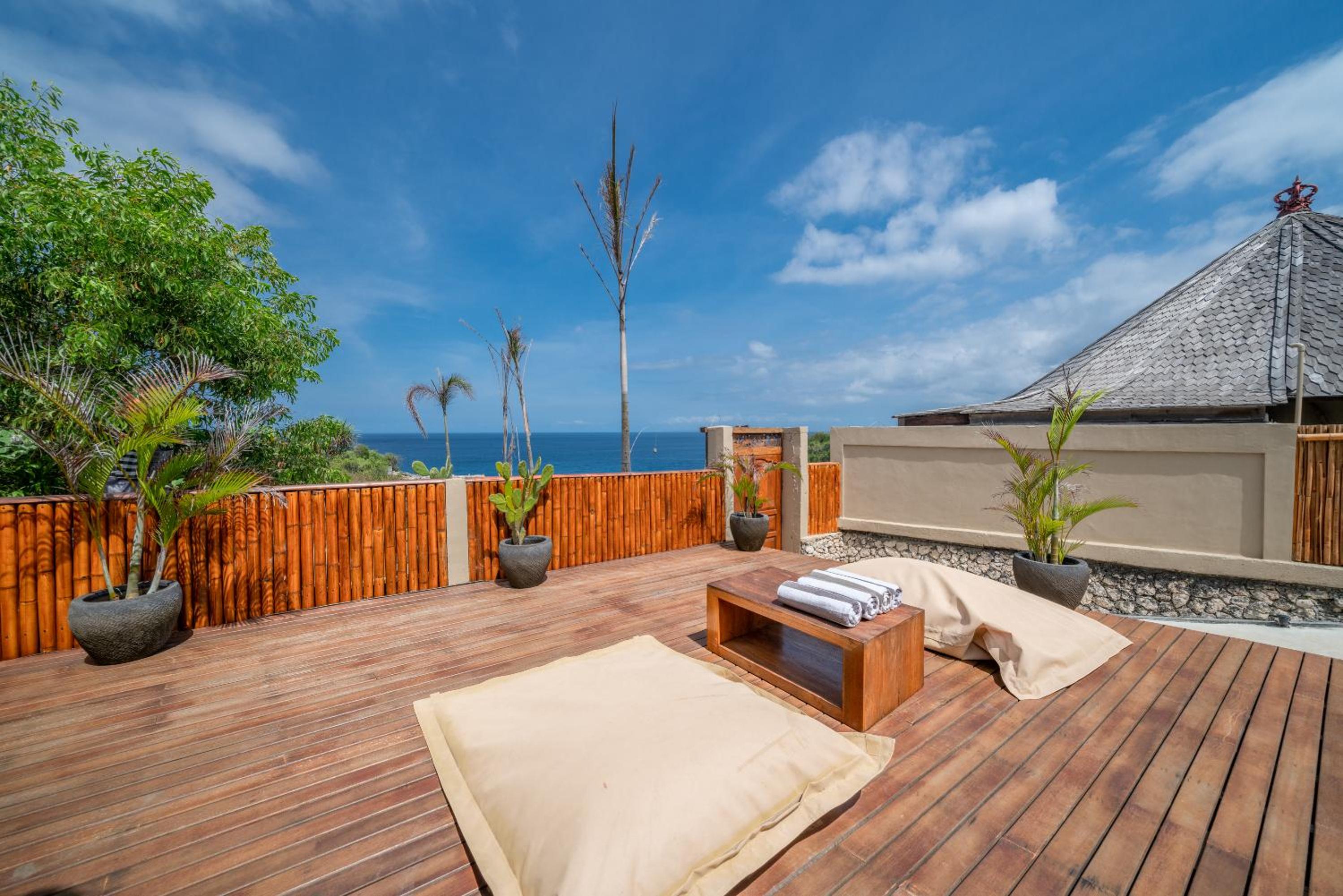 Ora Resort Avia Blue Lagoon