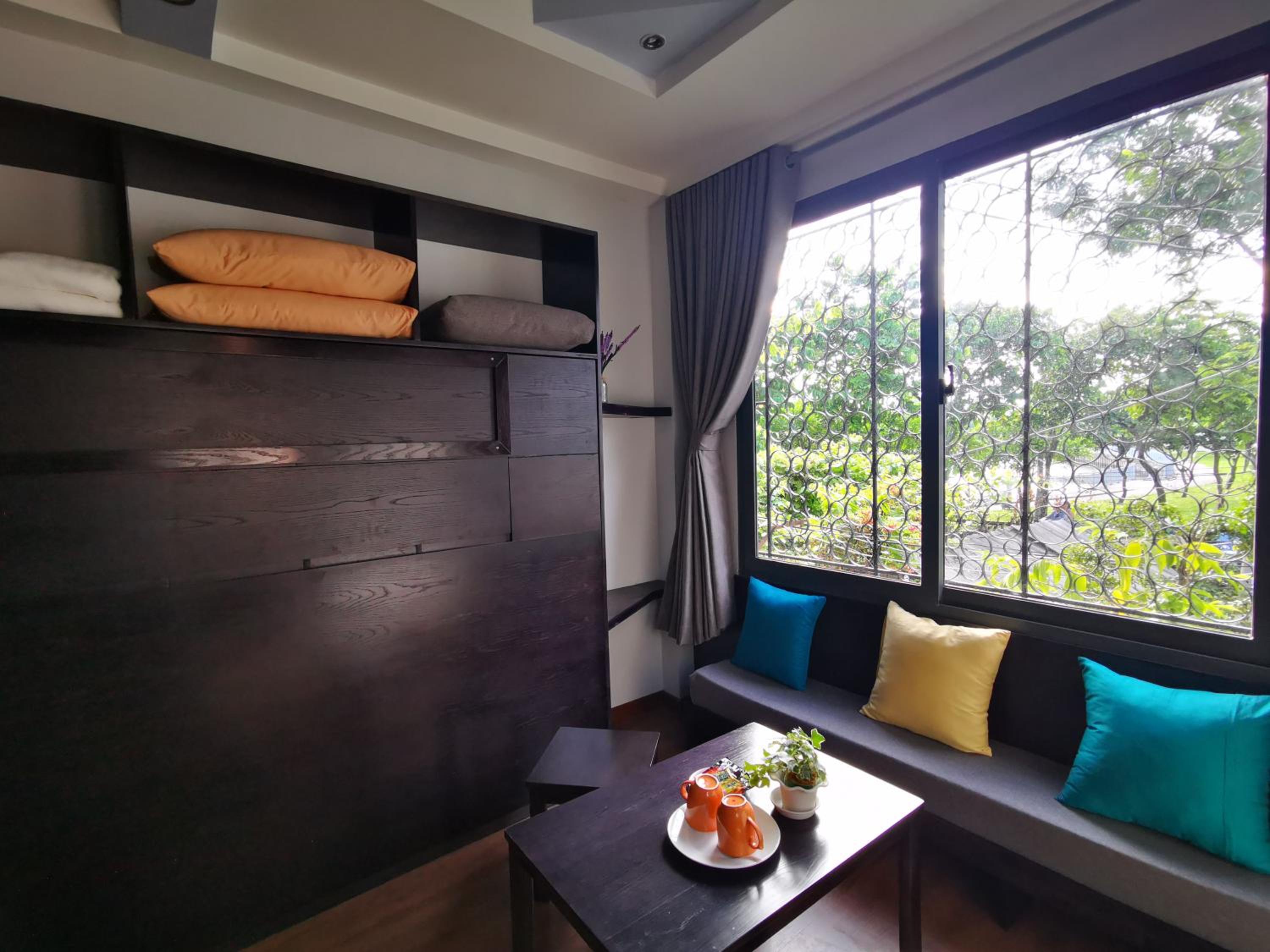 Cozy Riverview of Livinginn