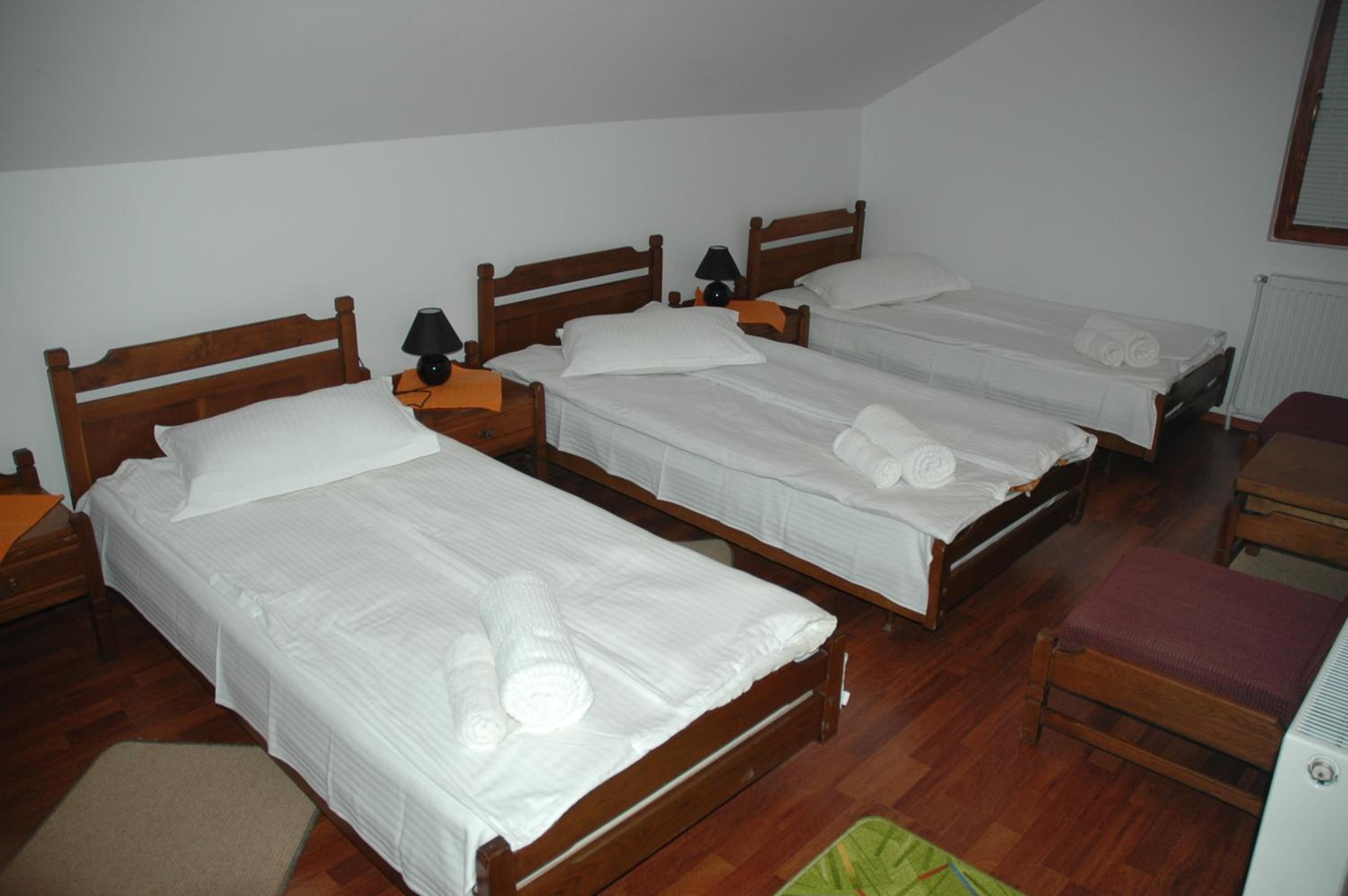 Photo 32