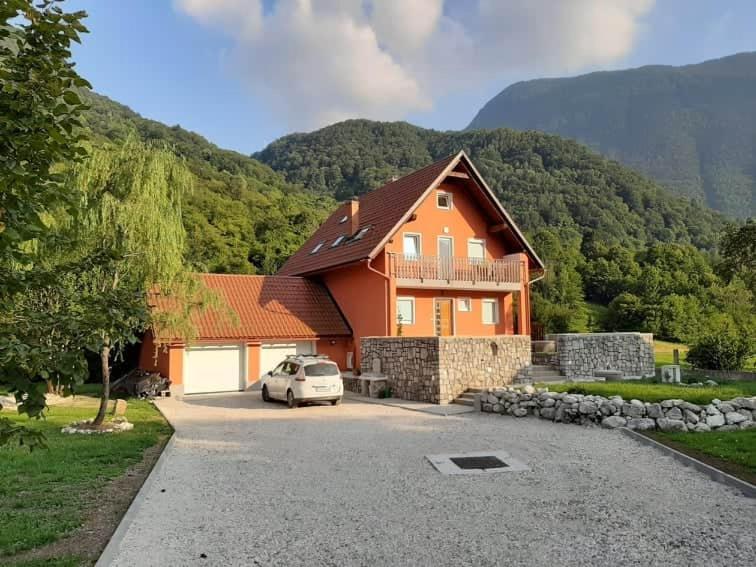 Počitniška hiša Nad Sočo view 3