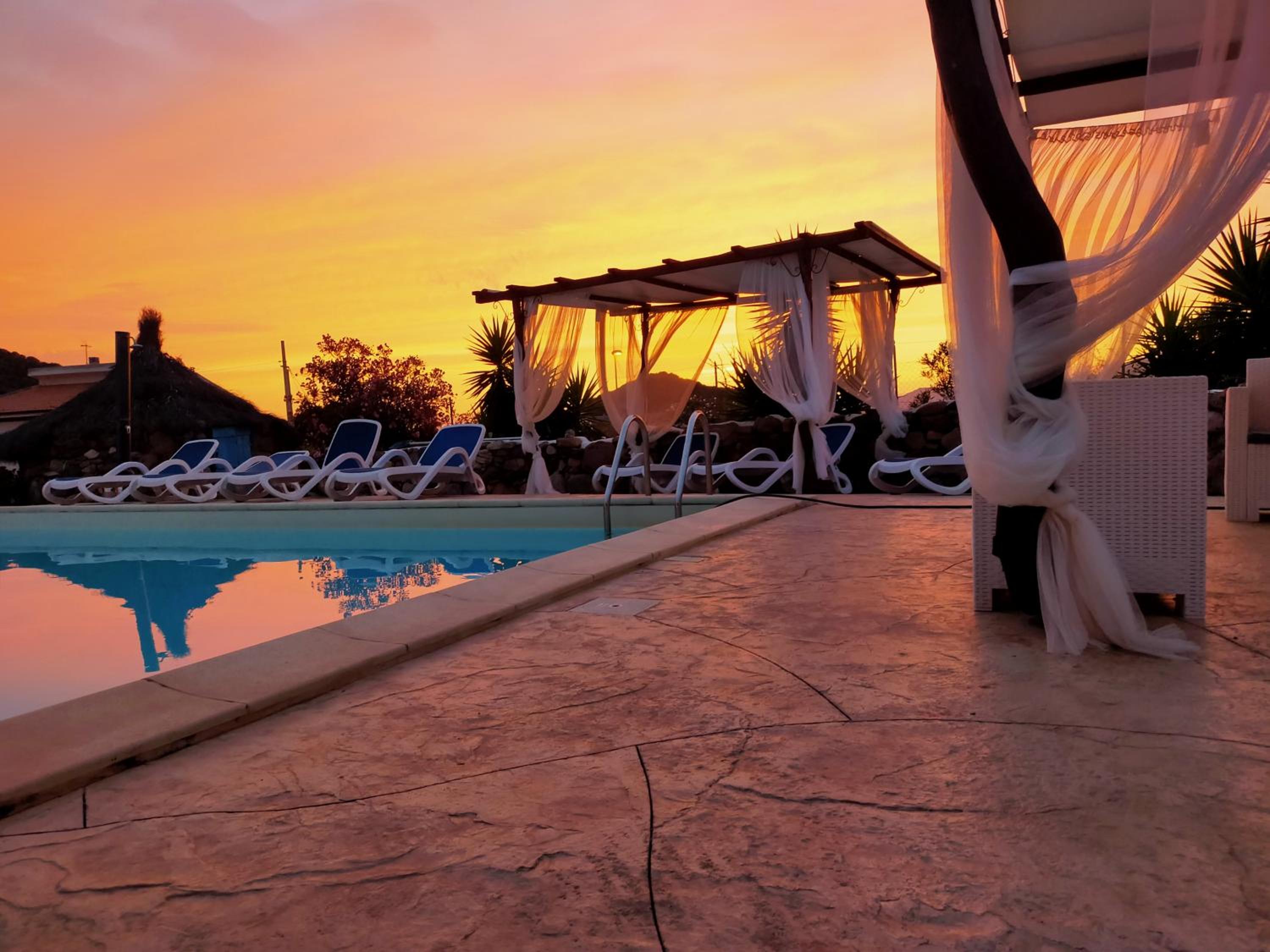 Sa Corti De Sa Perda Piscinas