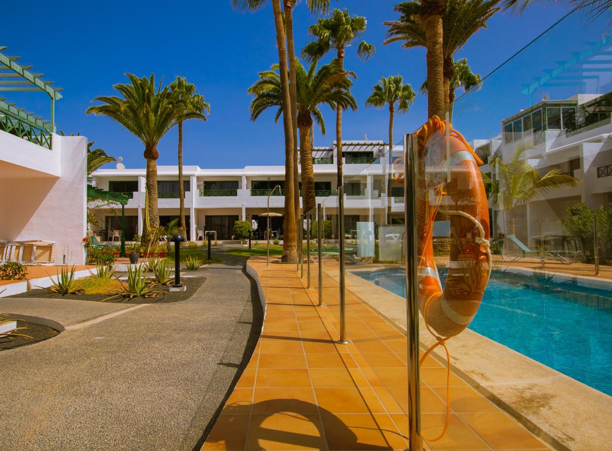 Paradise Club view 2