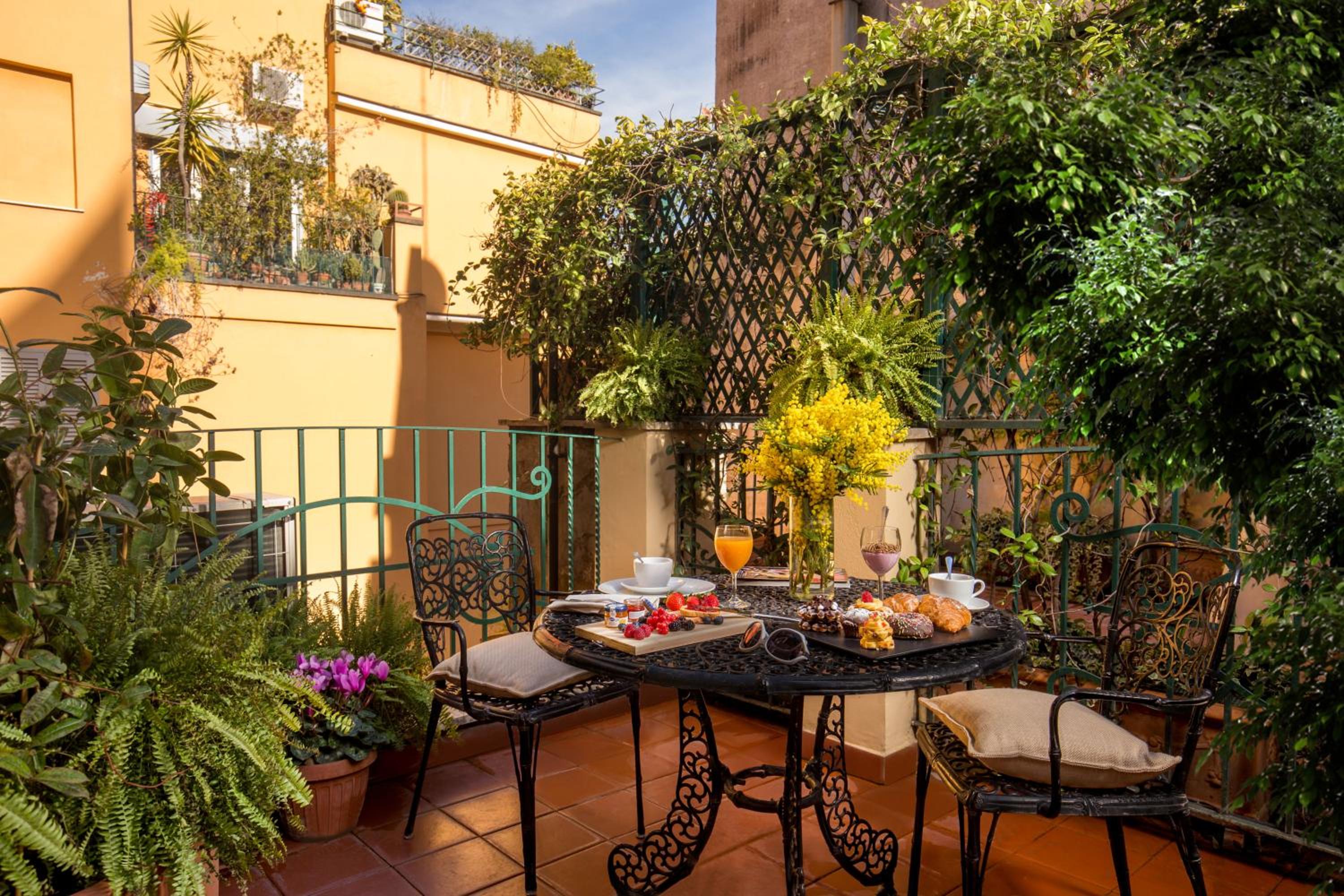 The Inn Apartments Spagna by The Goodnight Company