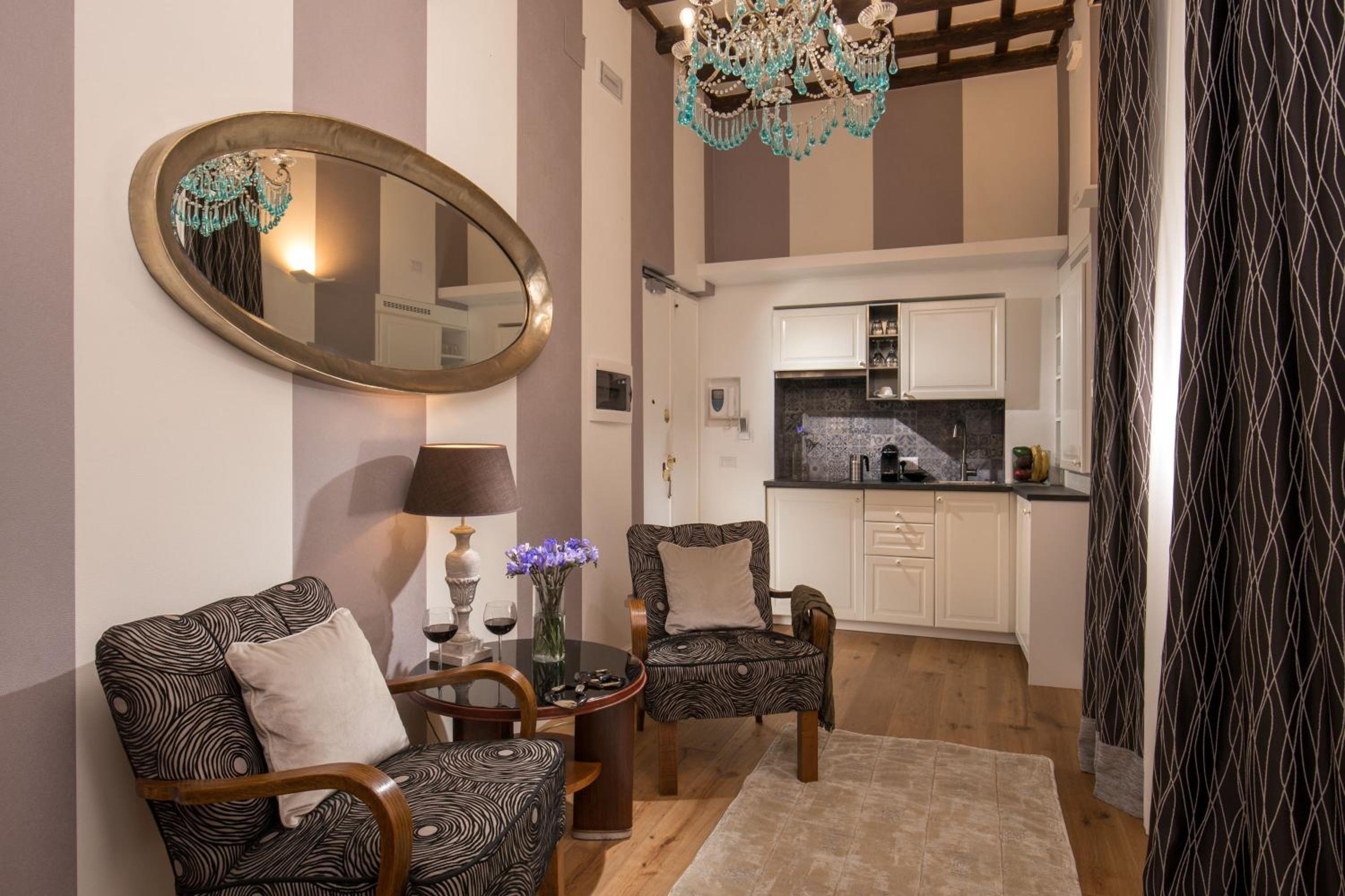 The Inn Apartments Spagna by The Goodnight Company