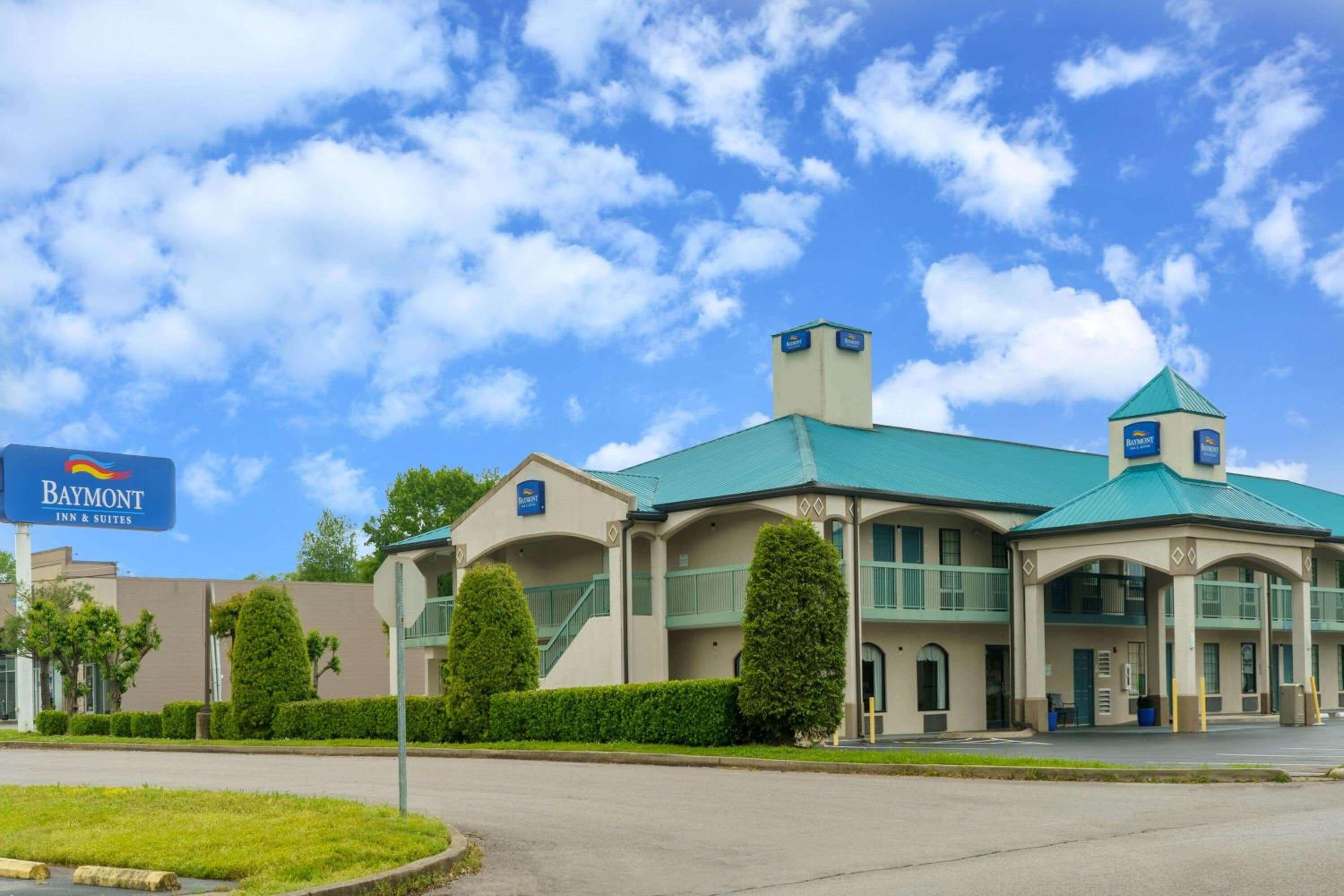 Baymont by Wyndham Gallatin - Property Image 24