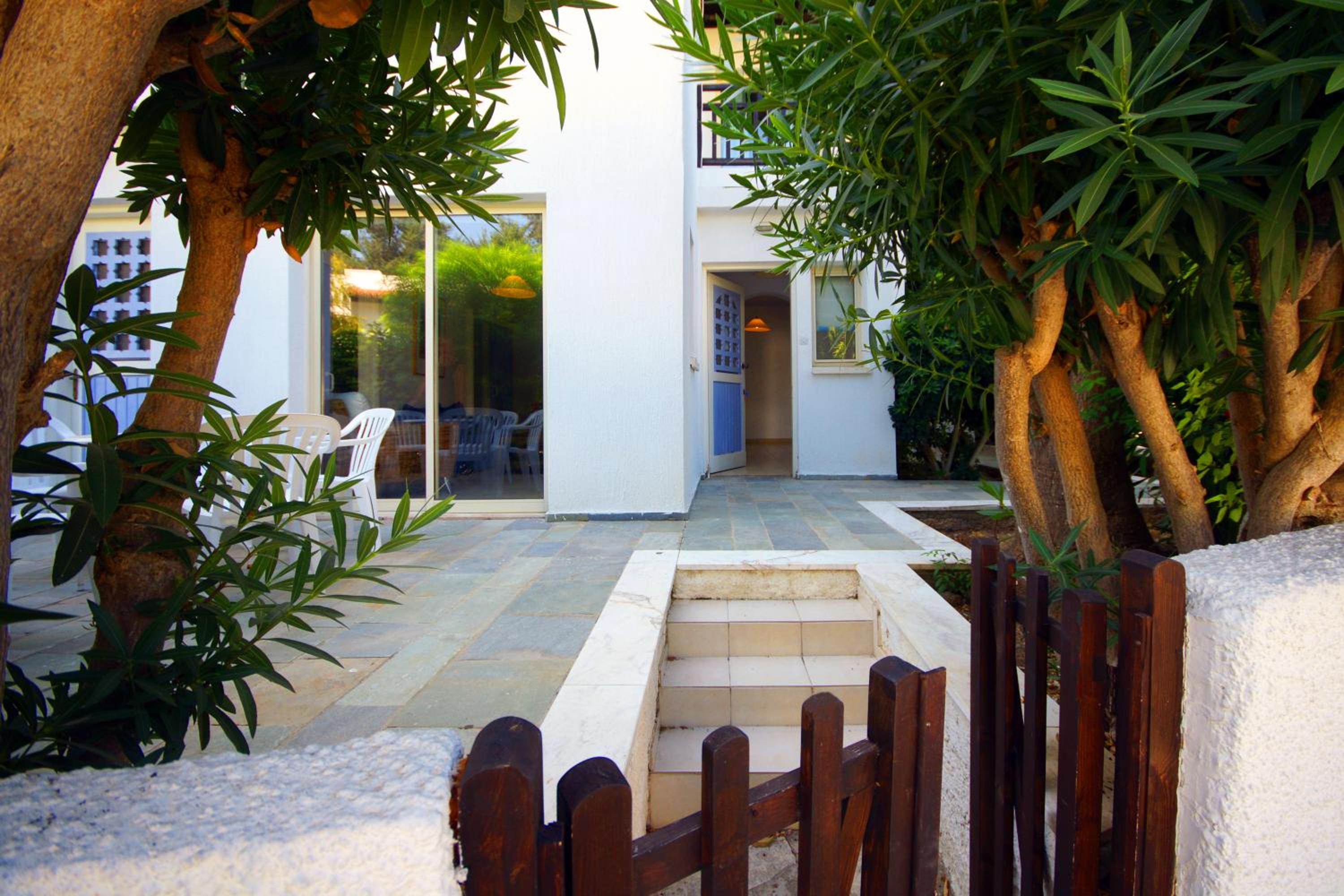 Resitour - Paphos Gardens