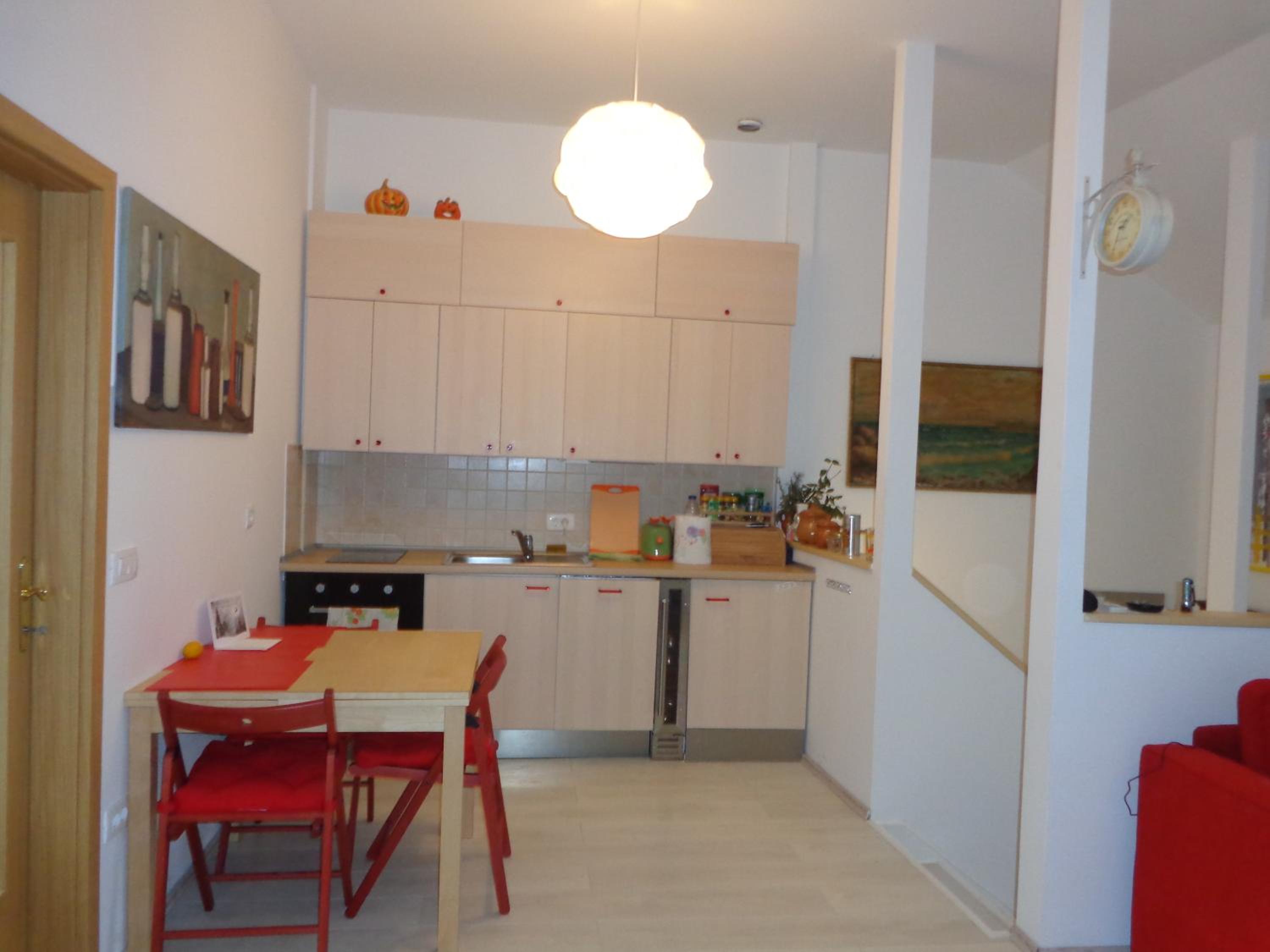 Modern apartmant in old city view 3