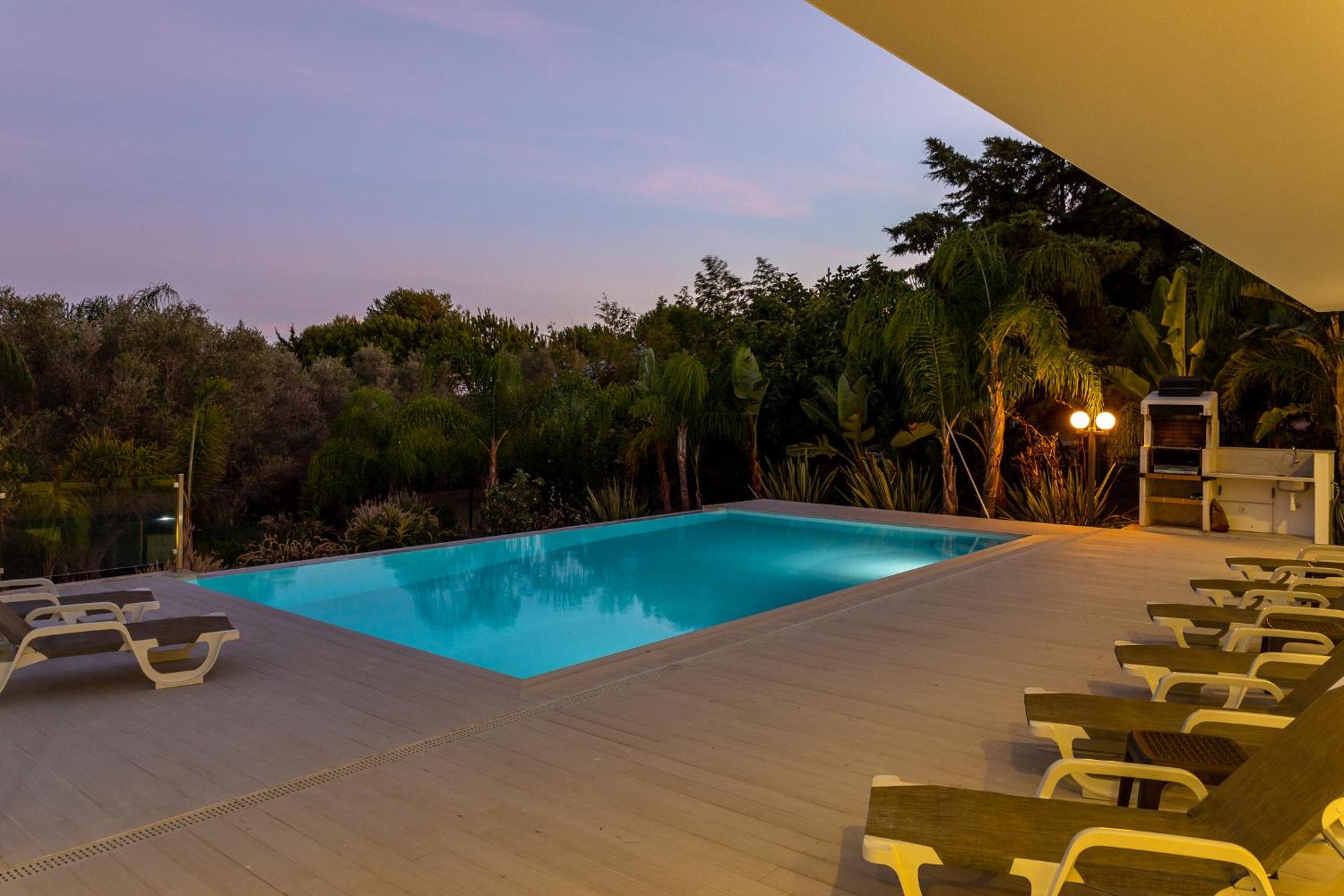 Photo 67