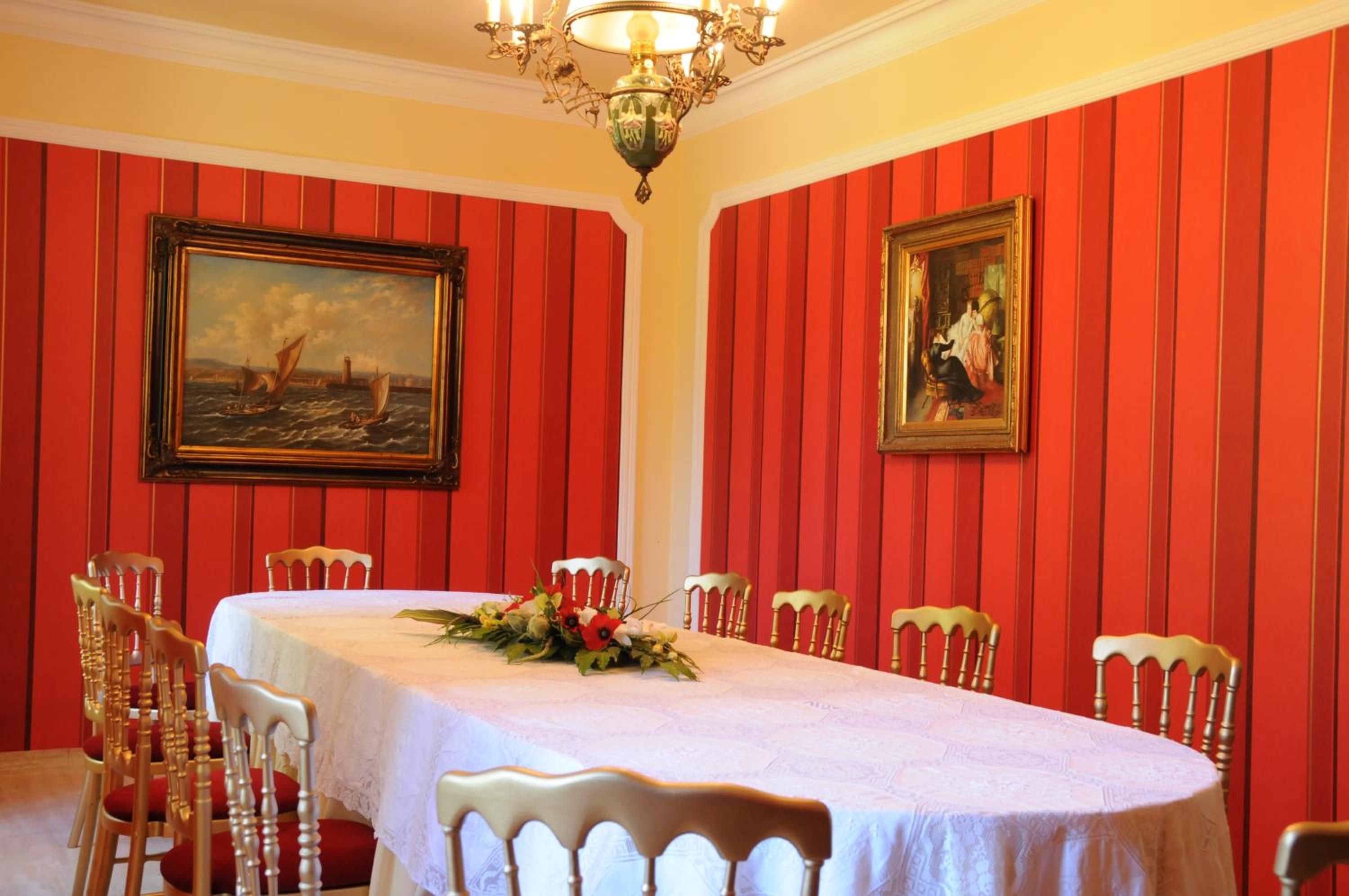meeting room