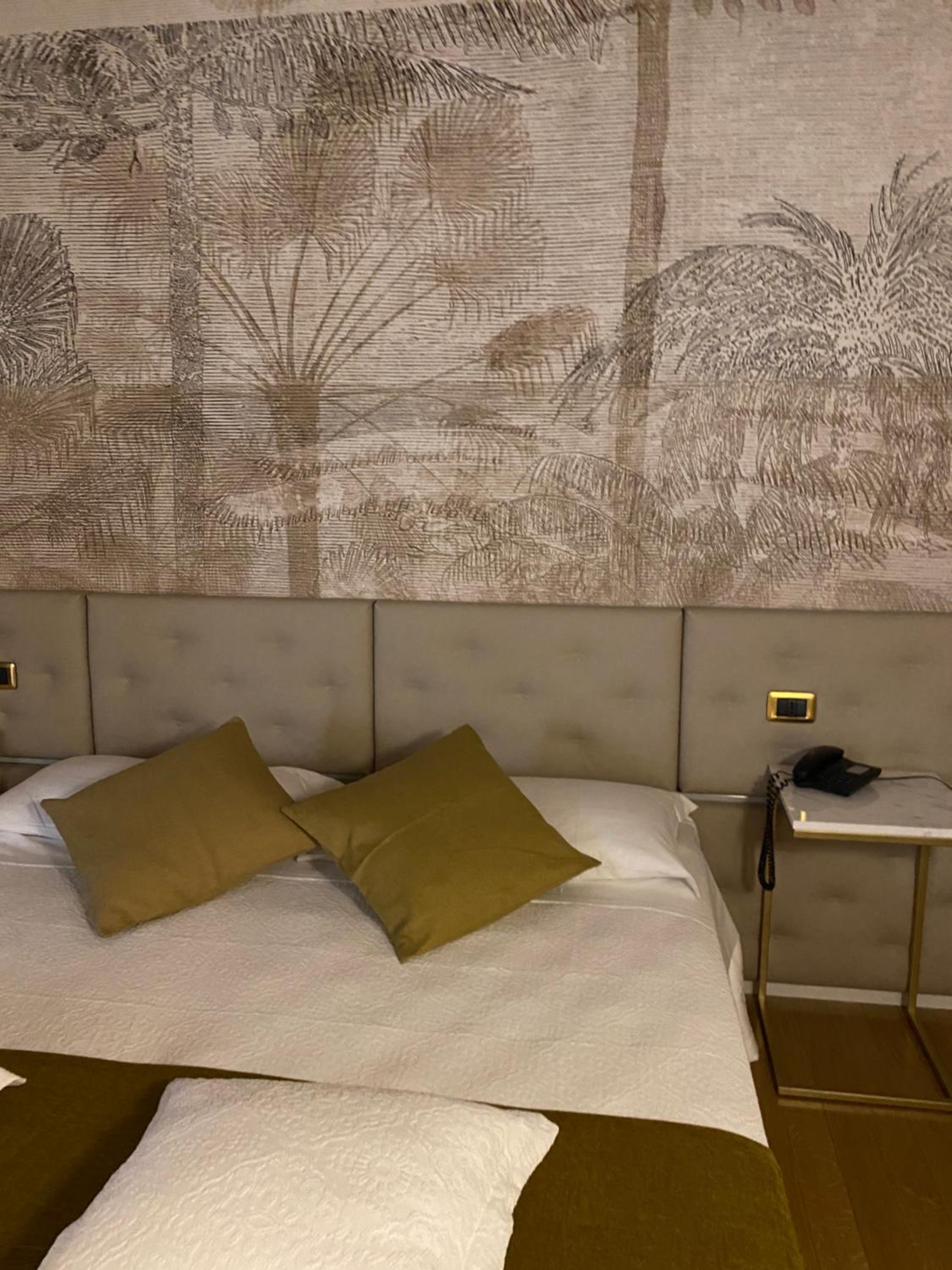 Condotti Rooms