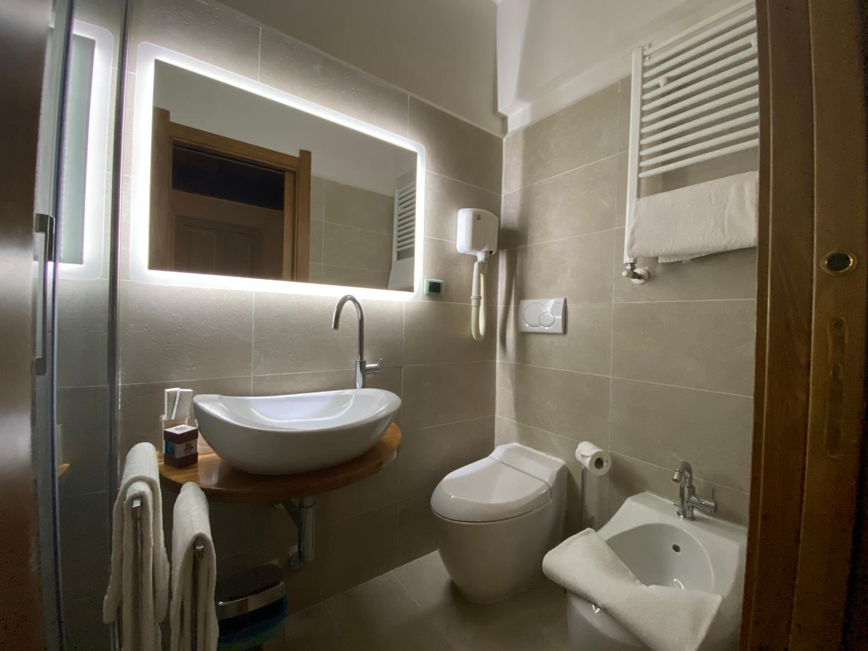 Condotti Rooms