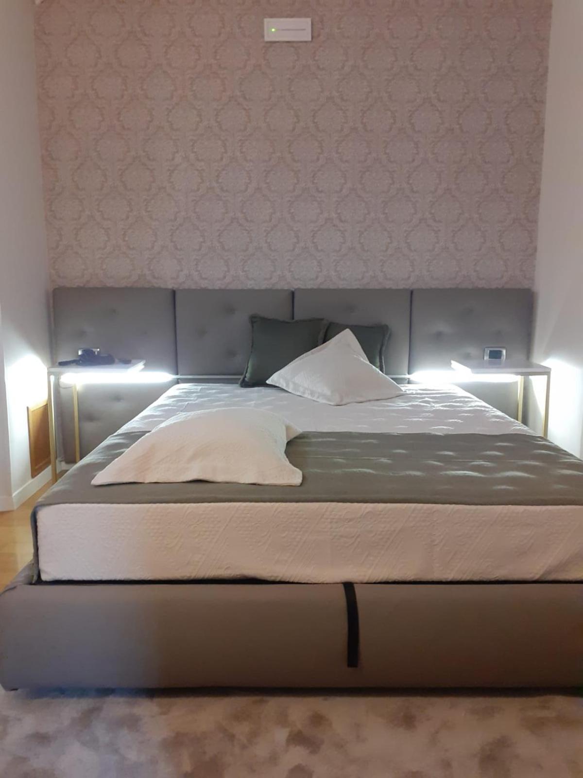 Condotti Rooms