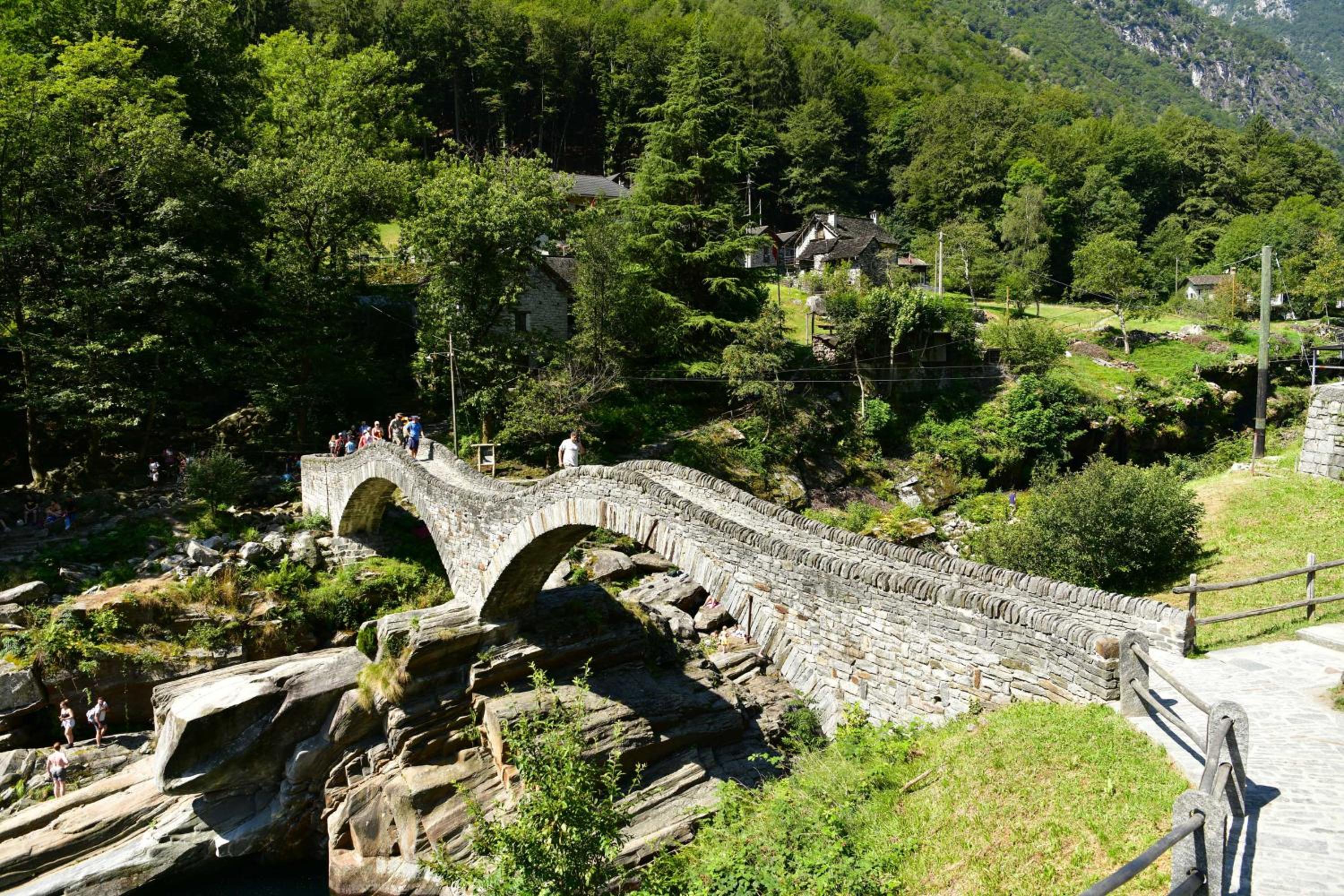 Photo 40