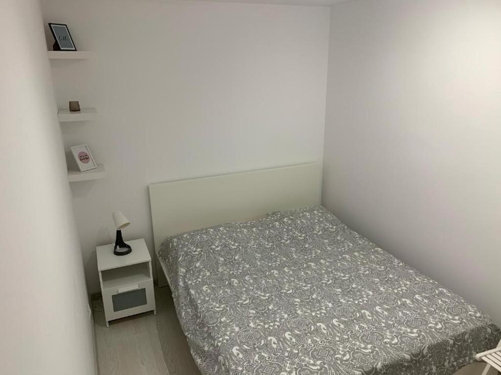 Apartment Pitesti view 5