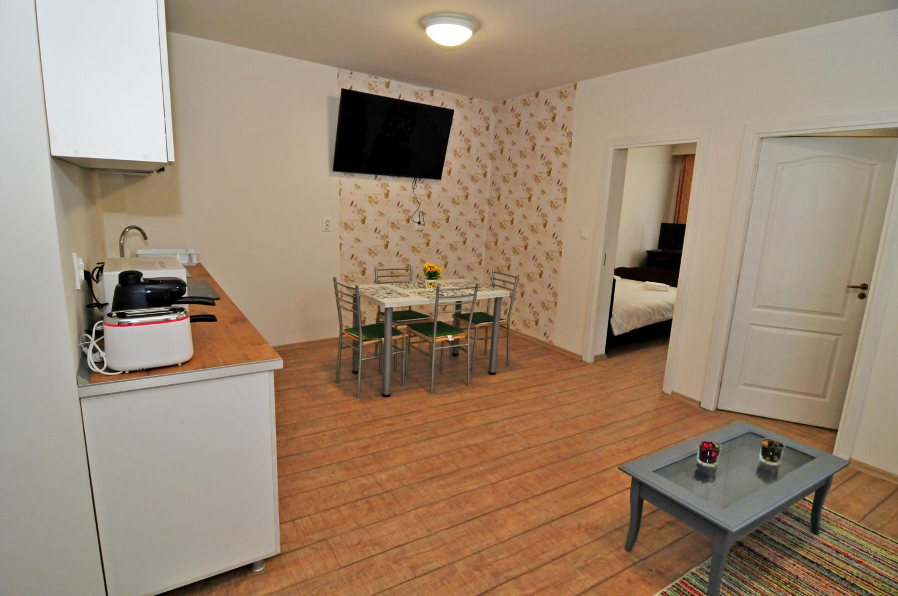 Apartament 7 Central view 2