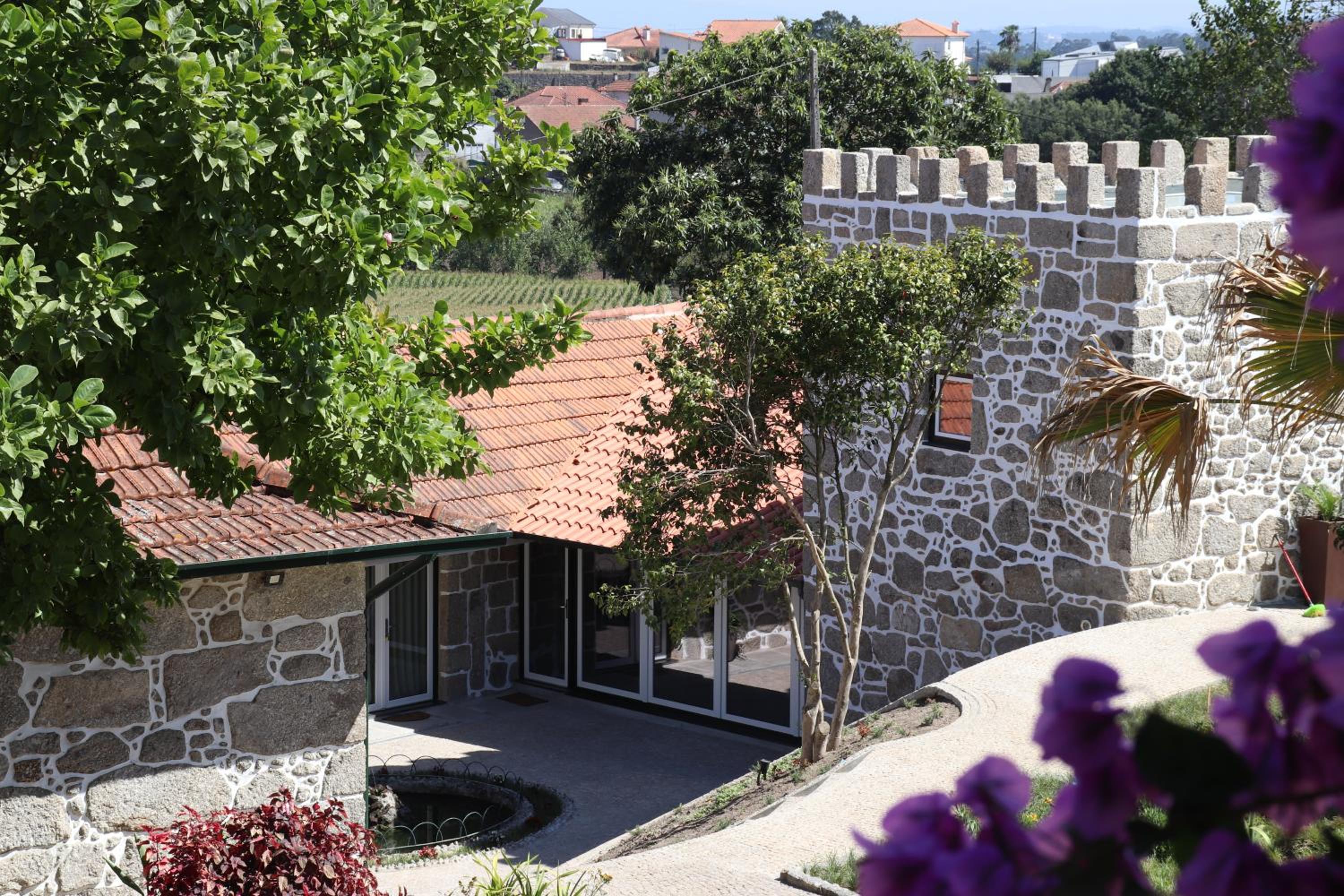 ICH Inveja Country House view 3
