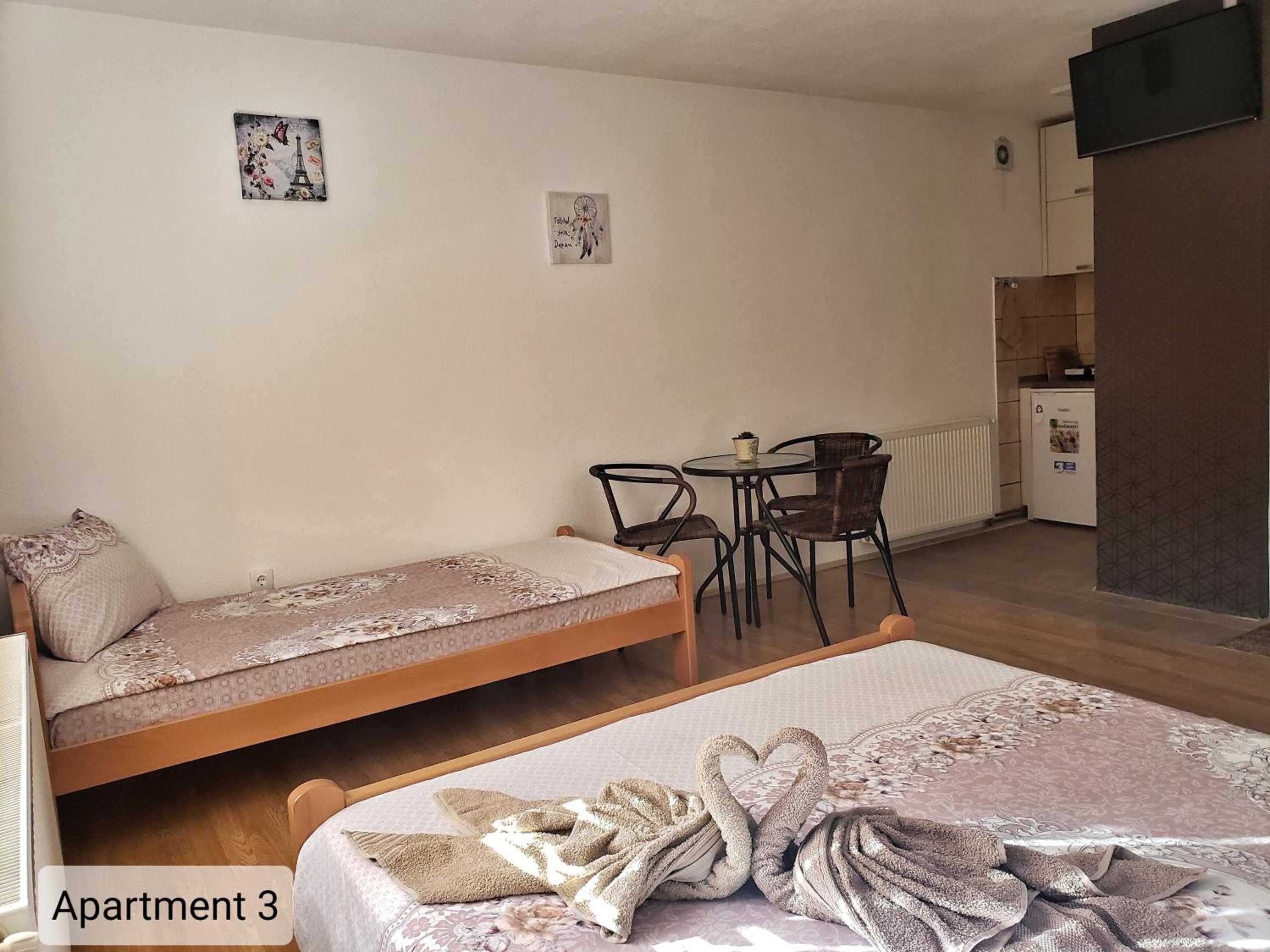 Apartments Doris