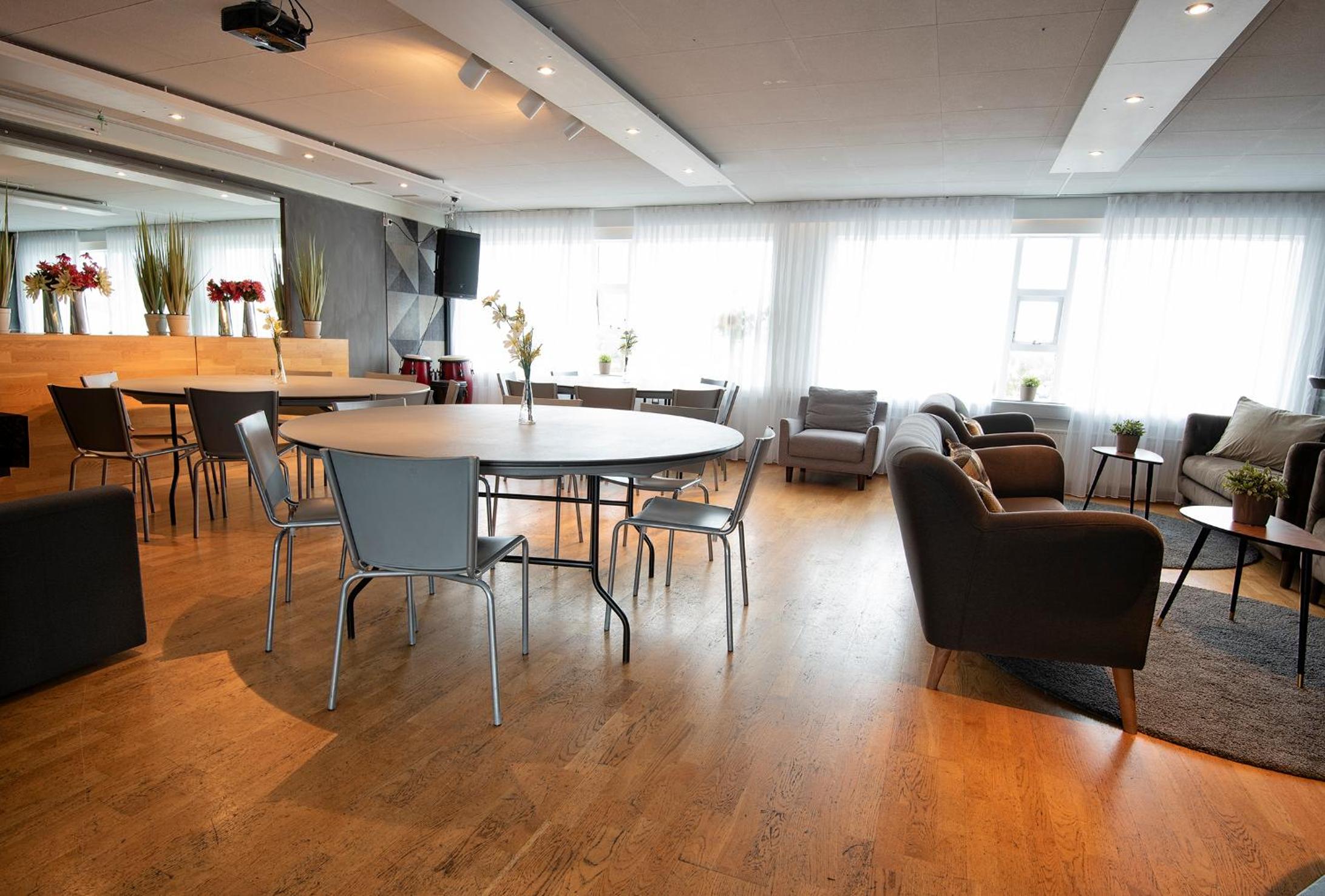 meeting & event spaces