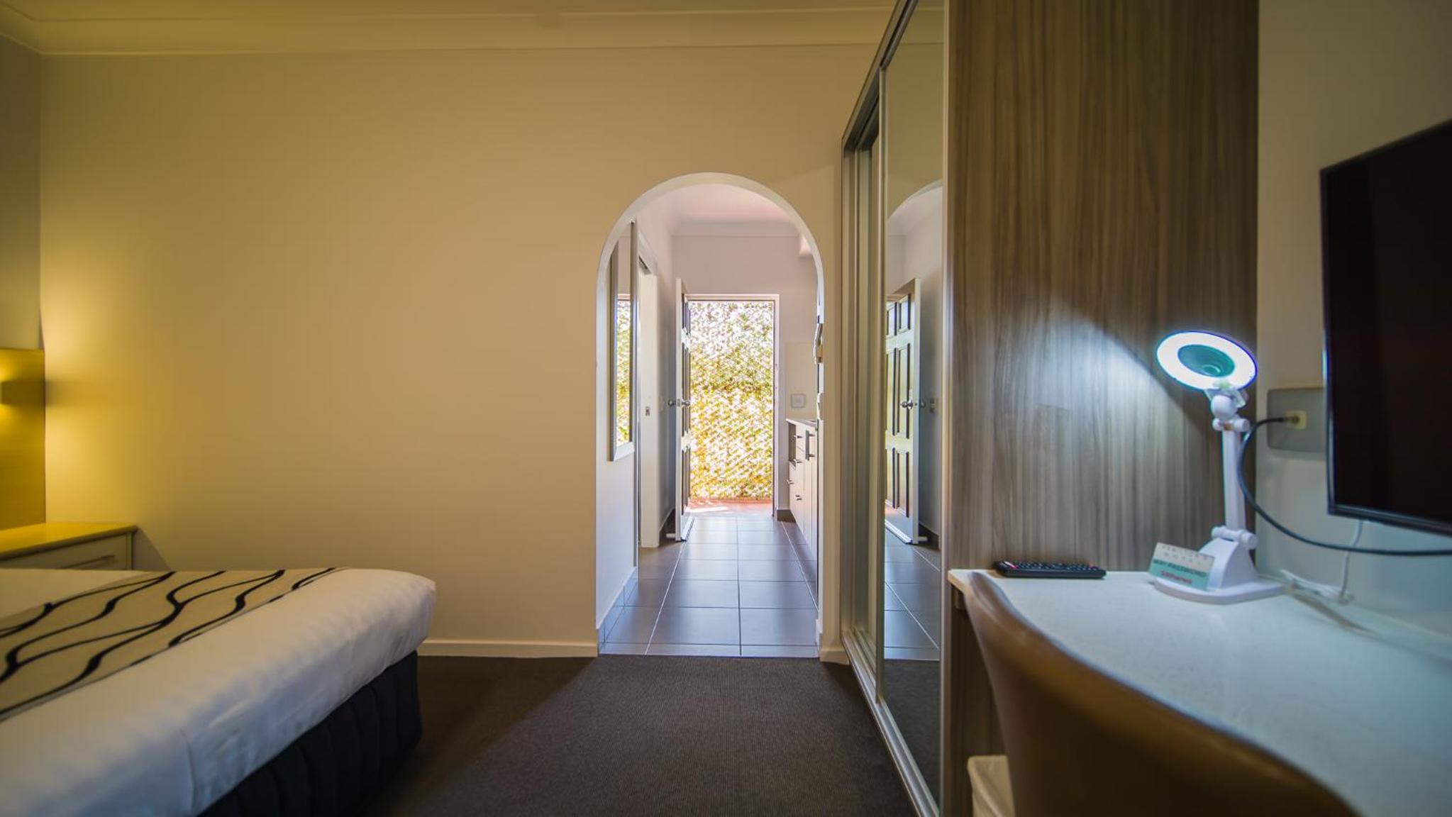 Hamilton's Queanbeyan Motel