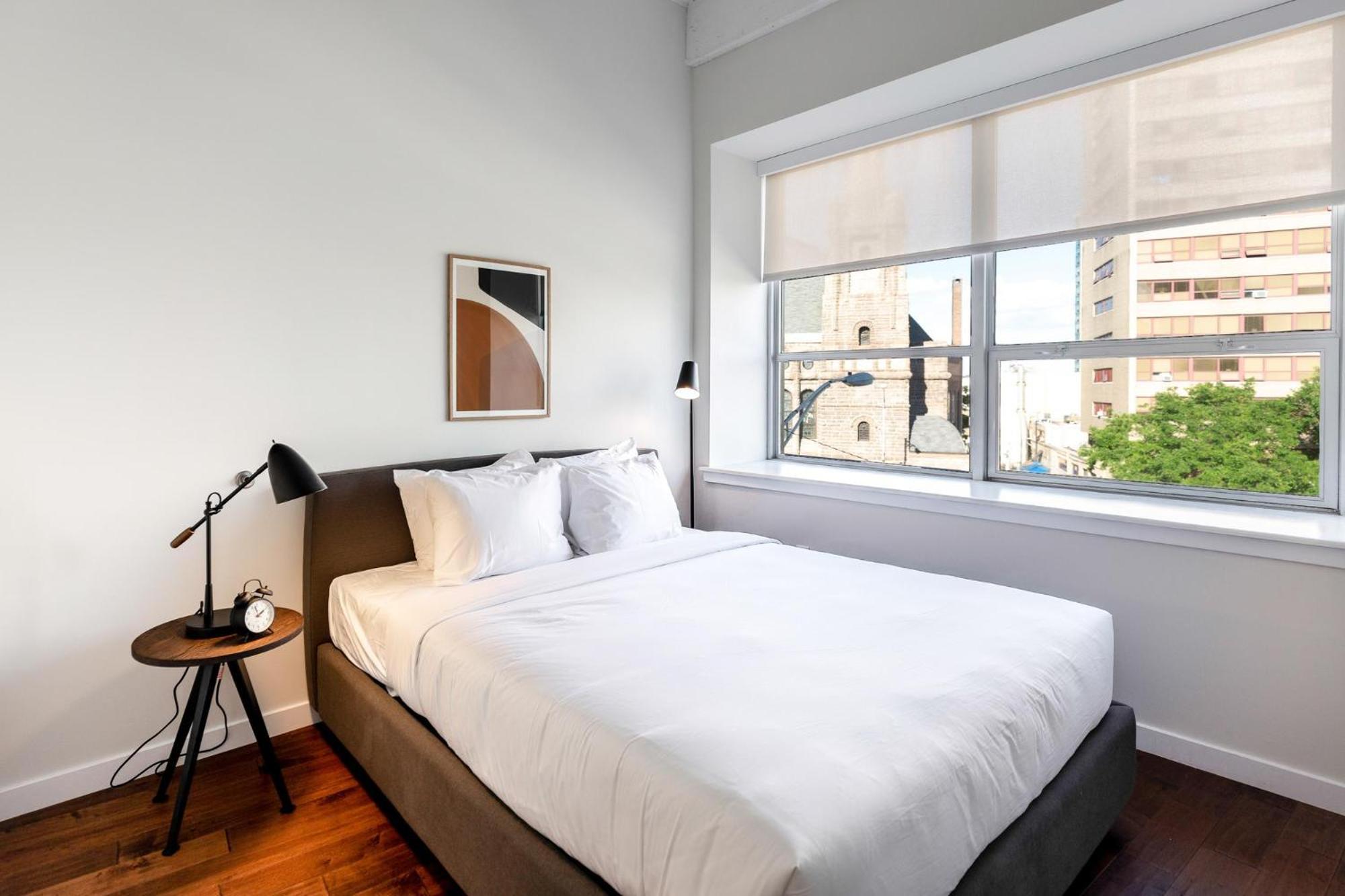 Kislak 407 Stunning 2BR Corner Apt Retreat Above the City view 5
