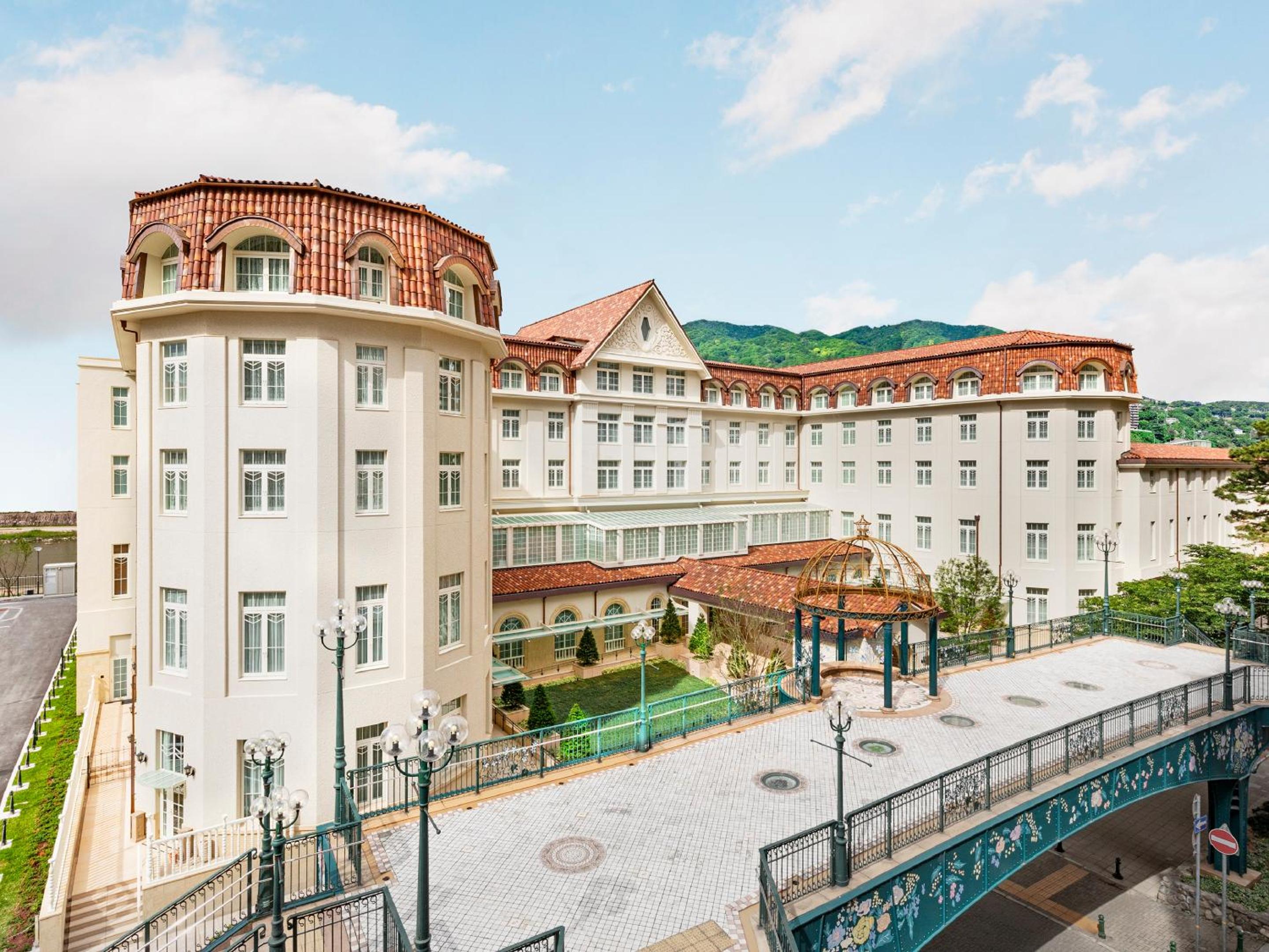 Hotel Takarazuka Hotel - Image 1