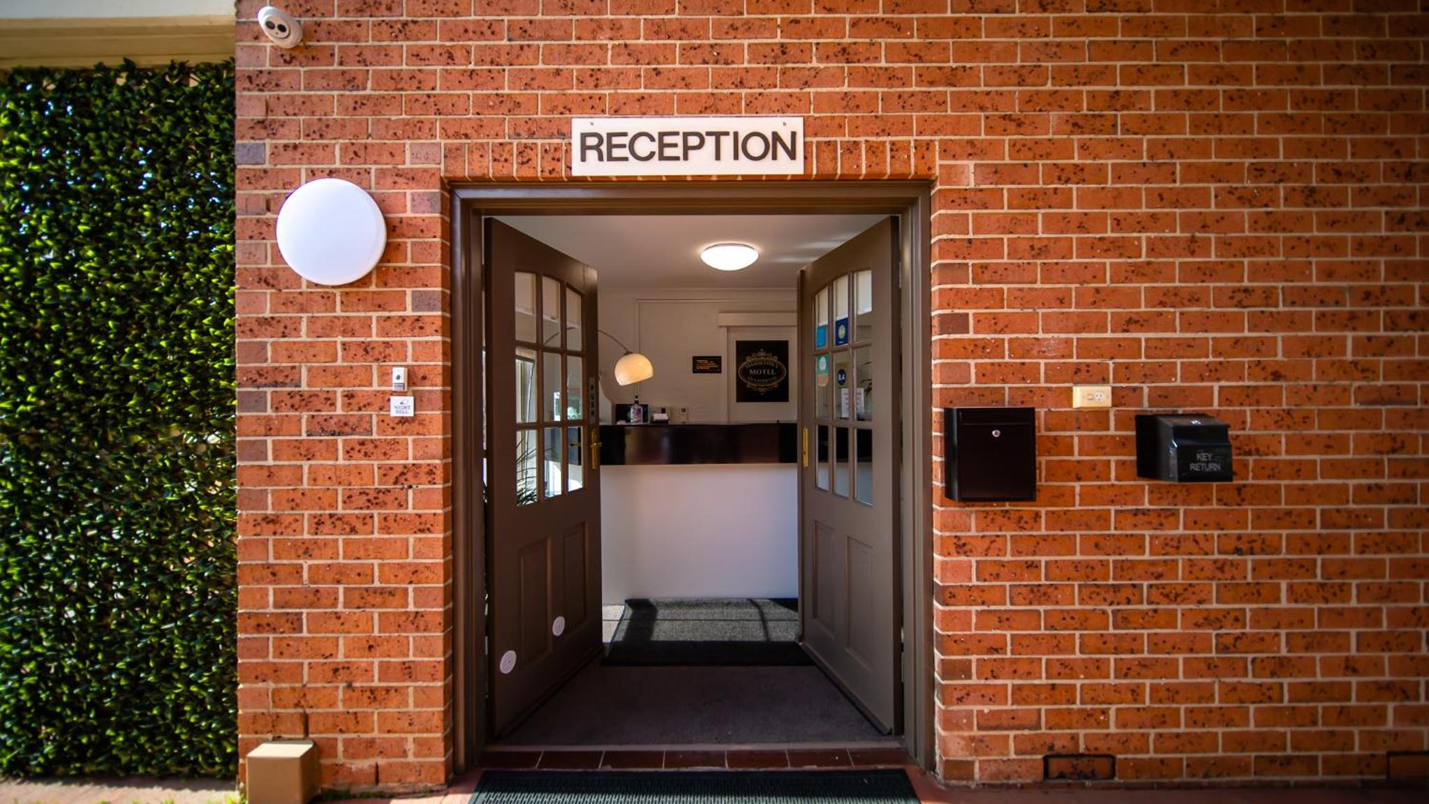 Hamilton's Queanbeyan Motel