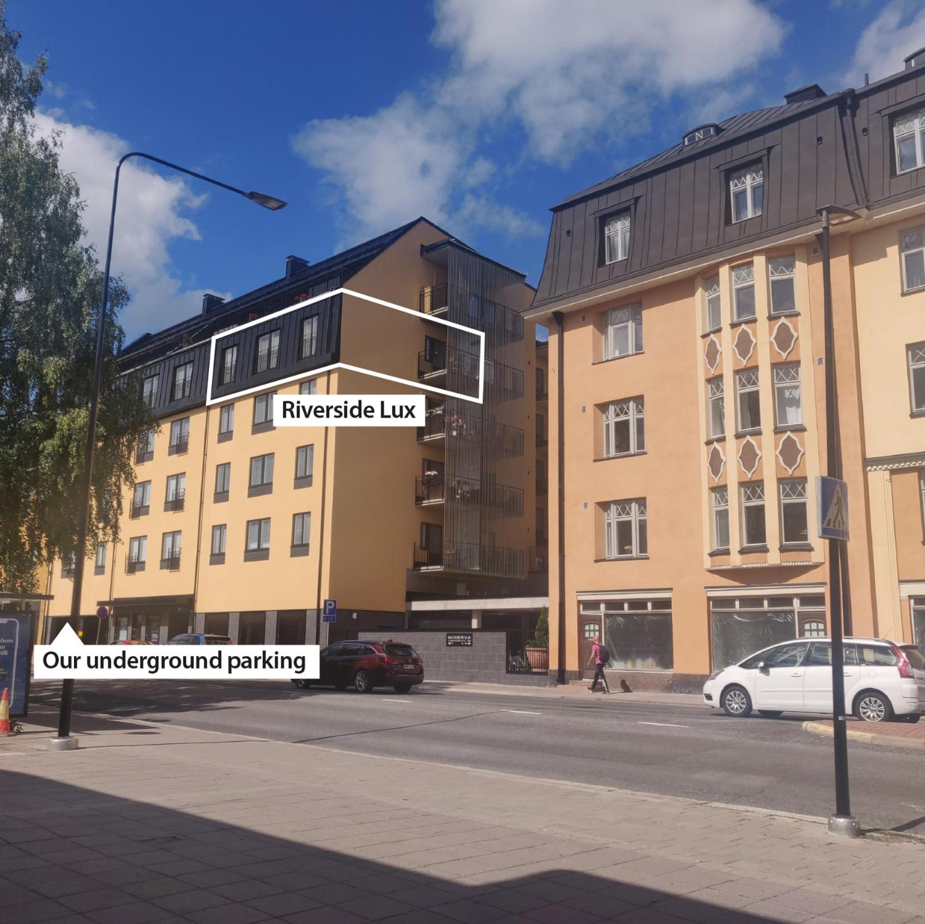 Riverside Lux with 2 bedrooms, Car Park garage and Sauna view 2