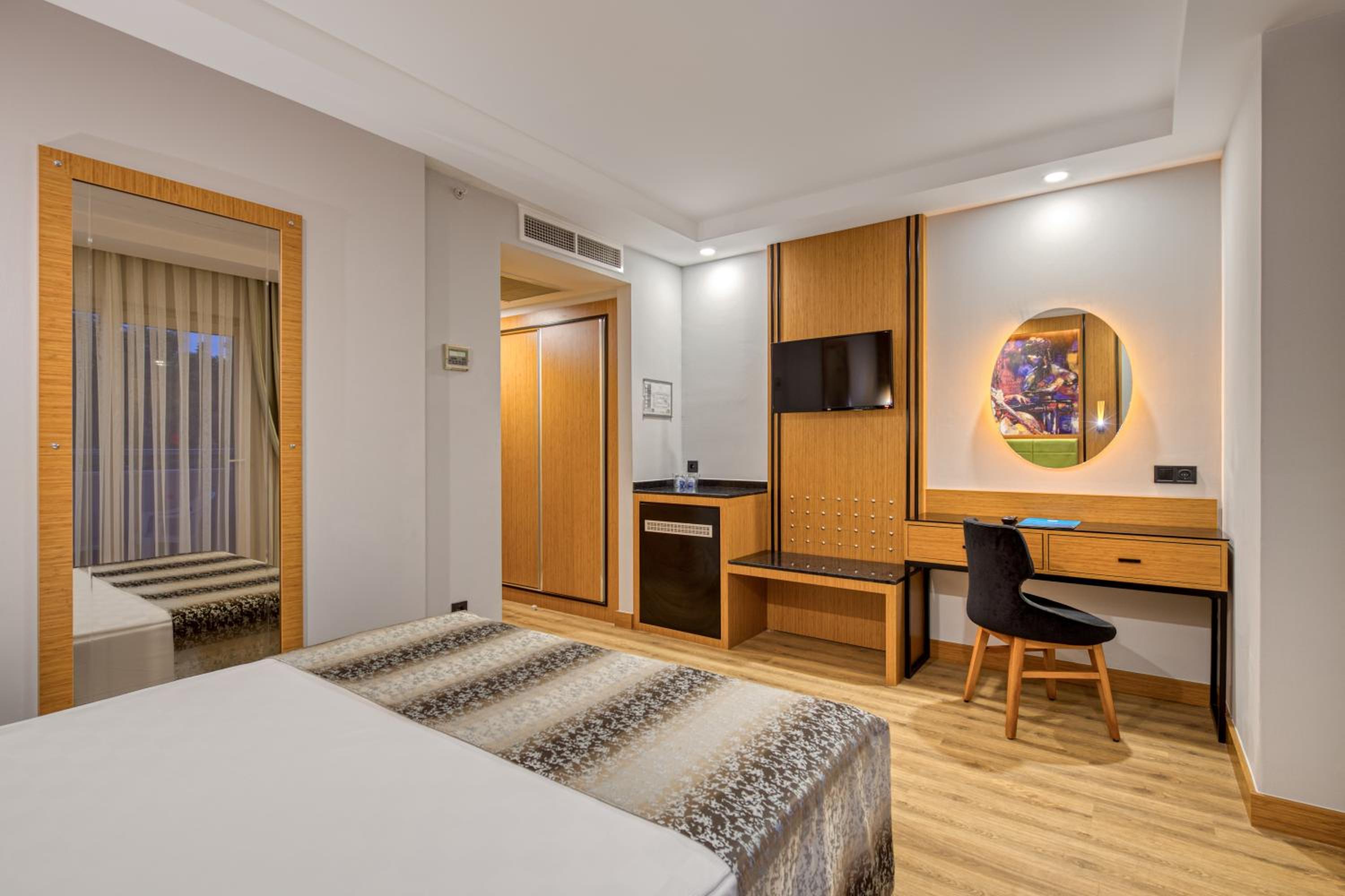 Sealife Buket Resort & Beach Hotel - Ultra All Inclusive view 4