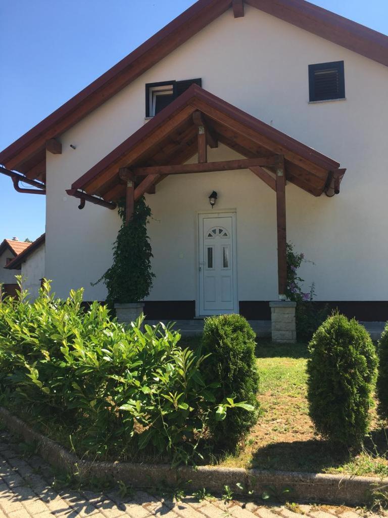 Holiday Home Kuća GORICA BLANCA view 2