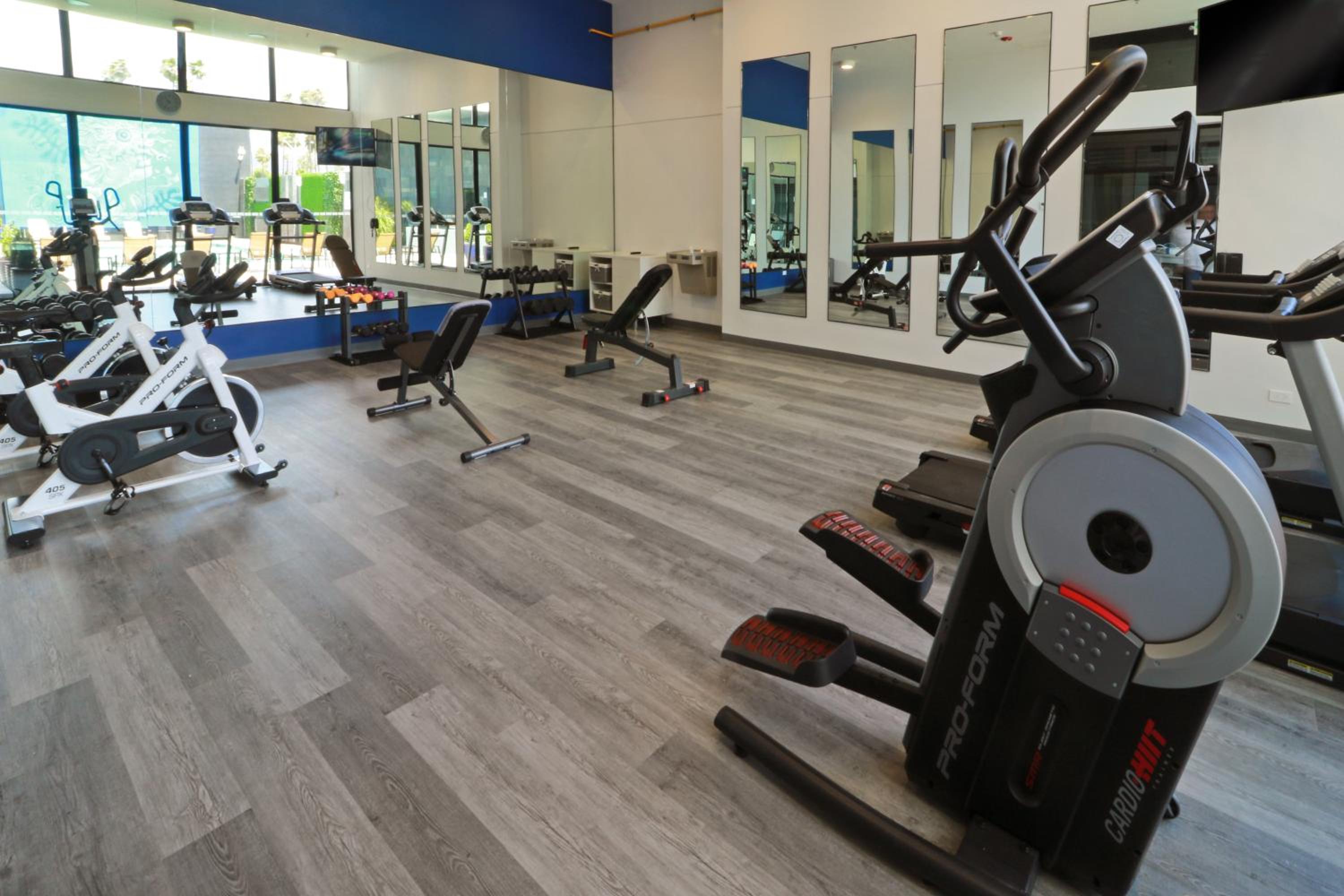 Ensenada Vacations - Holiday Inn Express Suites - Ensenada Centro, an IHG Hotel - Property Image 48