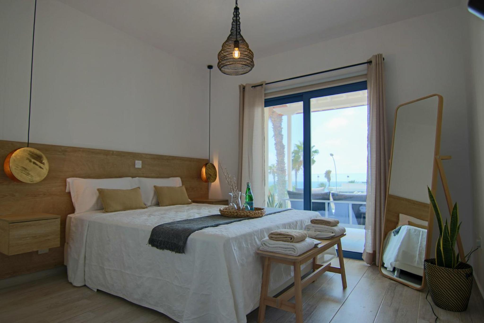 Phaedrus Living: Seaside Luxury Flat Limnaria 152