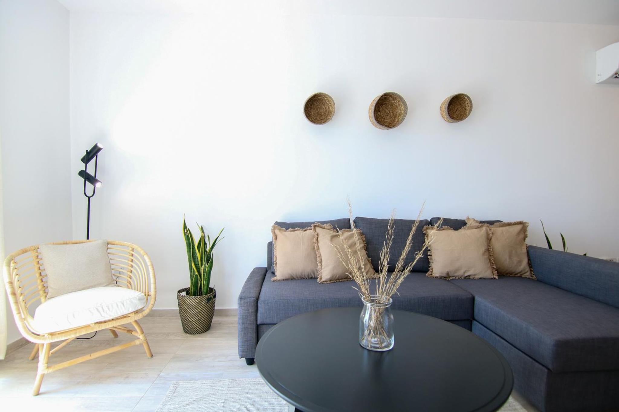 Phaedrus Living: Seaside Luxury Flat Limnaria 152