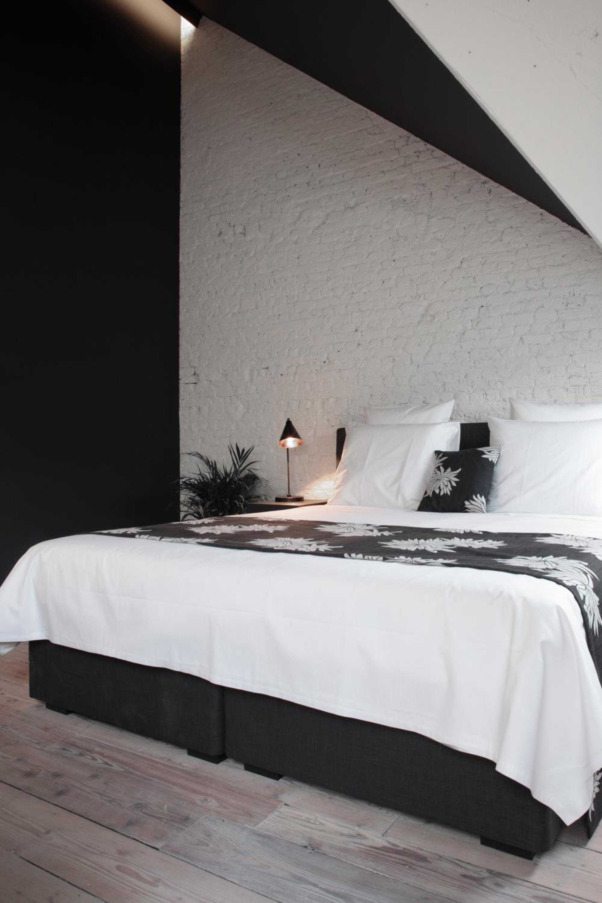 Maison Nationale City Flats & Suites