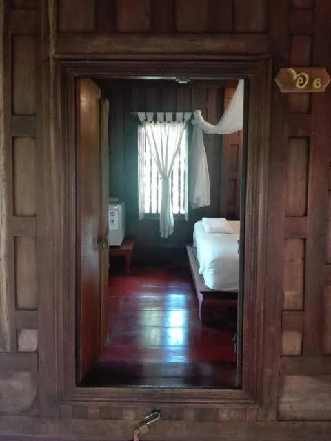 Luang Chumni Village