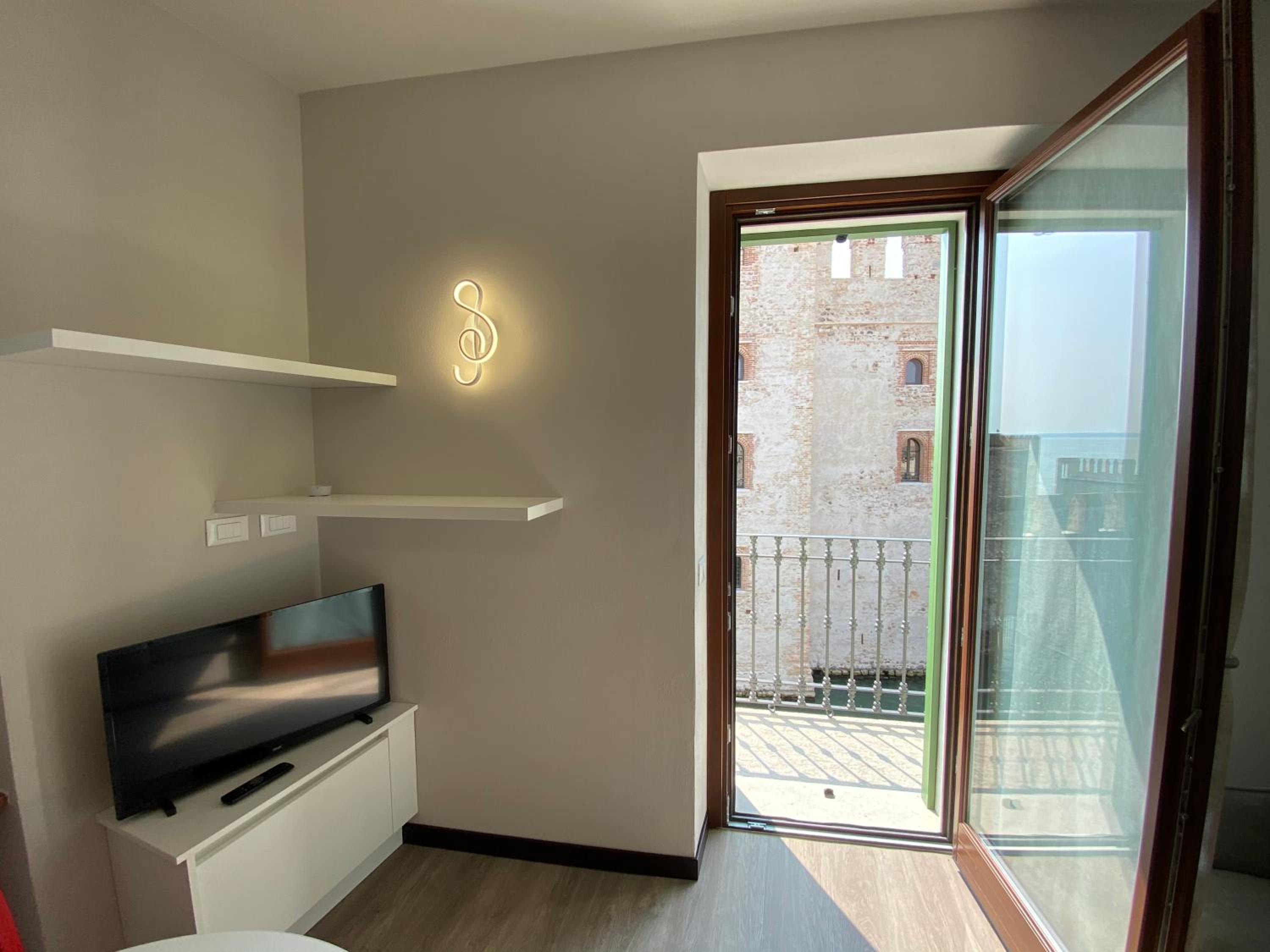 Sirmione Vacations - Castello Mavino - Property Image 26