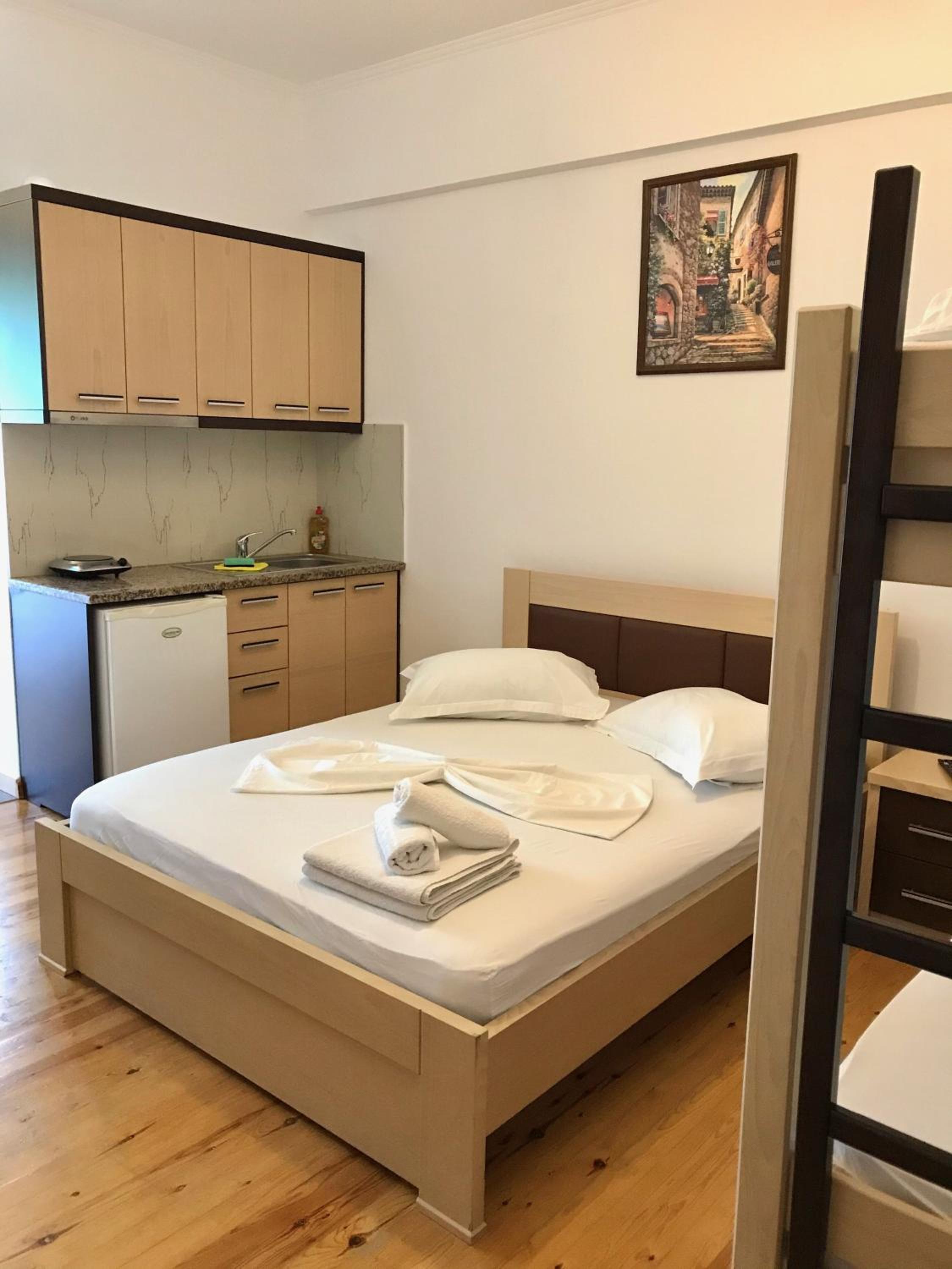 Brian Apartments