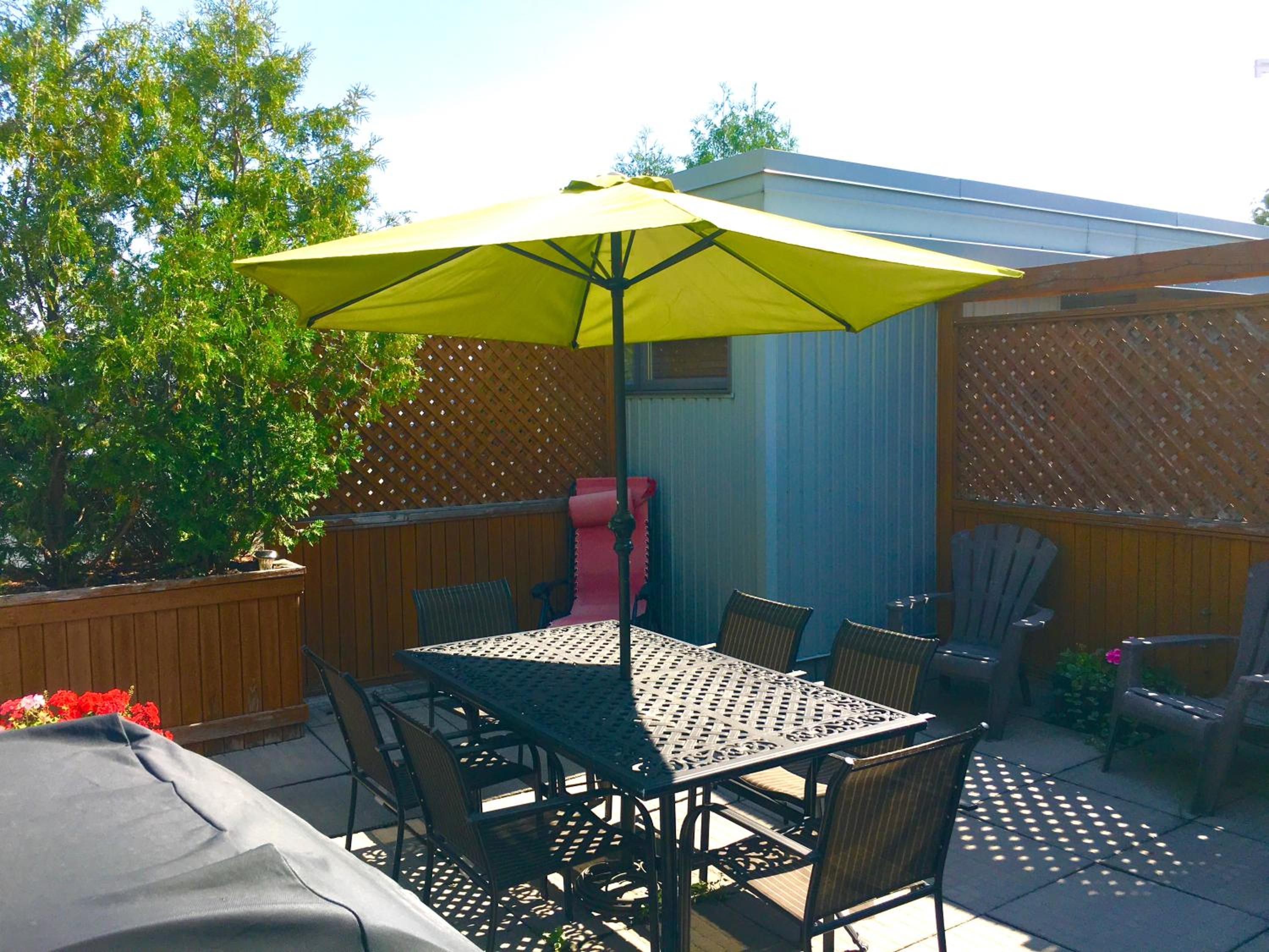 ApartHotelMontreal by Les Terrasses Saint Urbain 2225I2