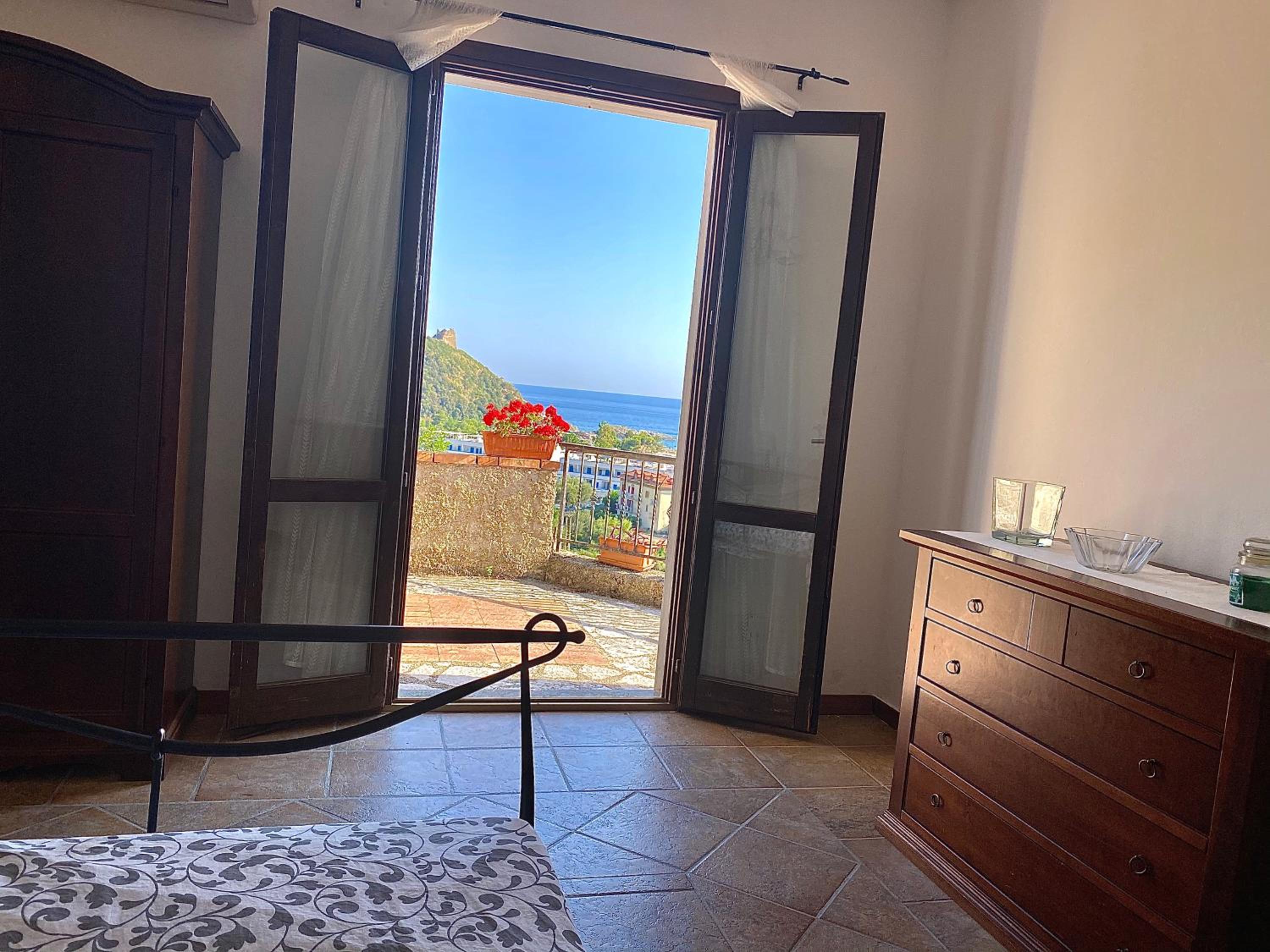 Villa Lo Scoglio photo 3