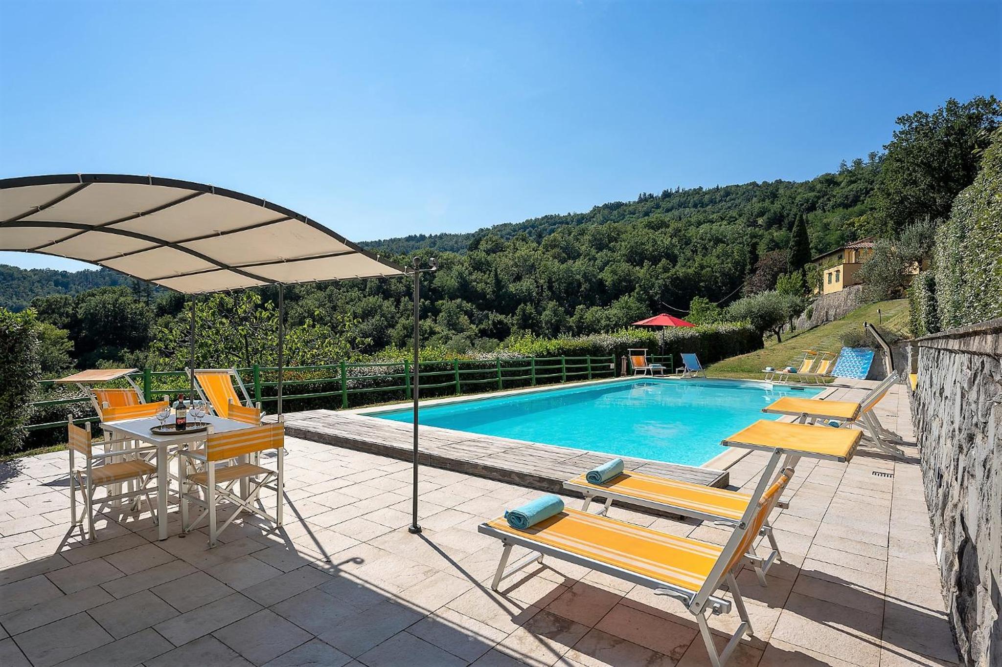 Villa Mario, piscina privata,aria cond,immersa nel verde,campagna Toscana view 4