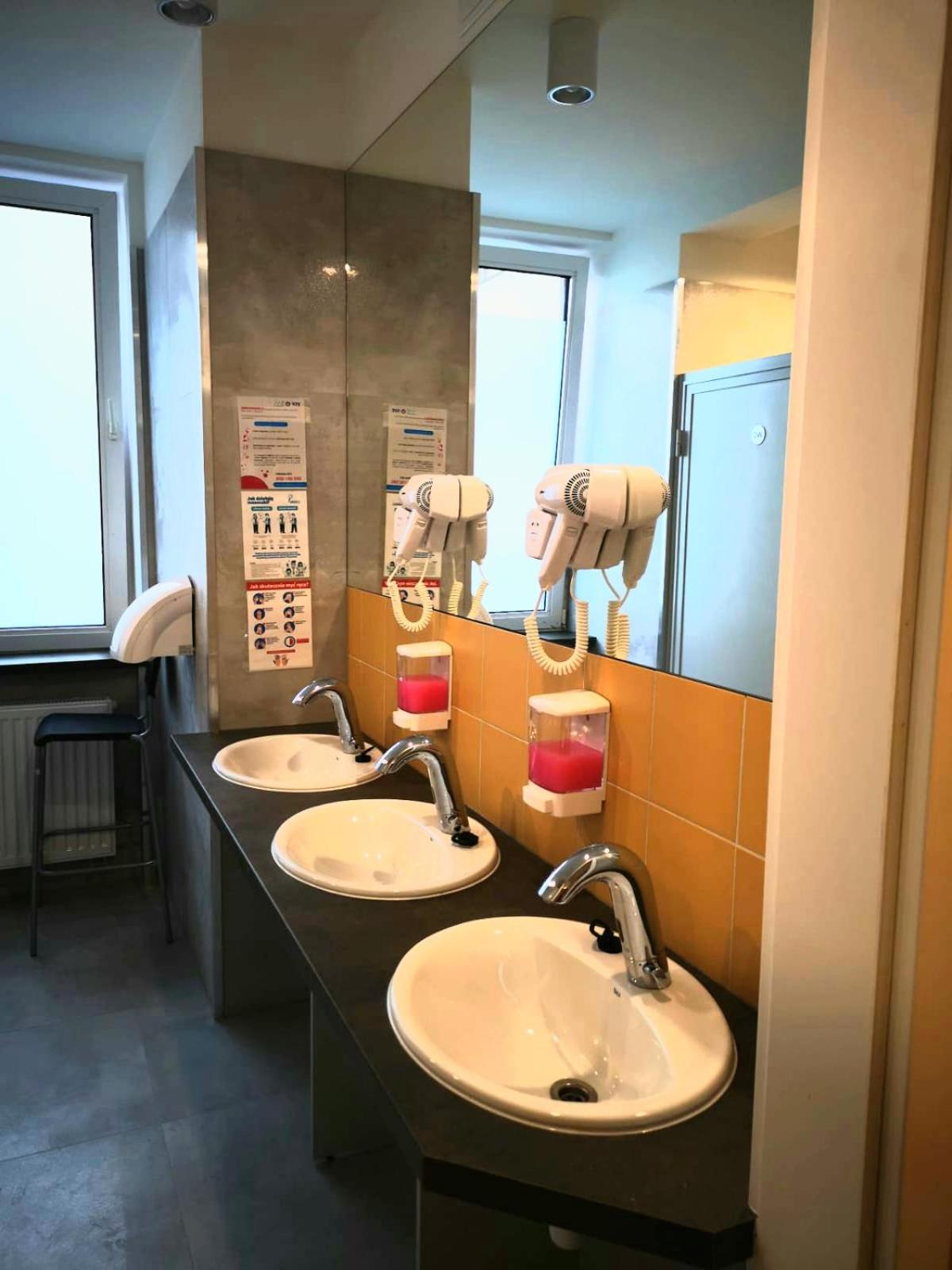 Bello ApartHostel Private Rooms