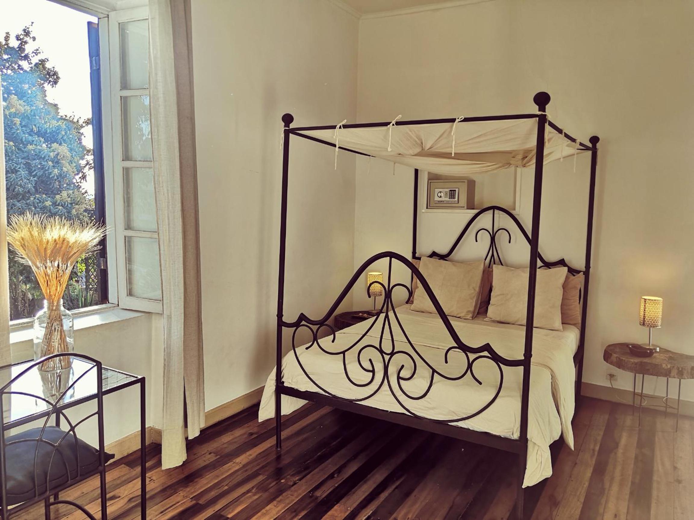 Maison d'Hôtes Mandrosoa view 2