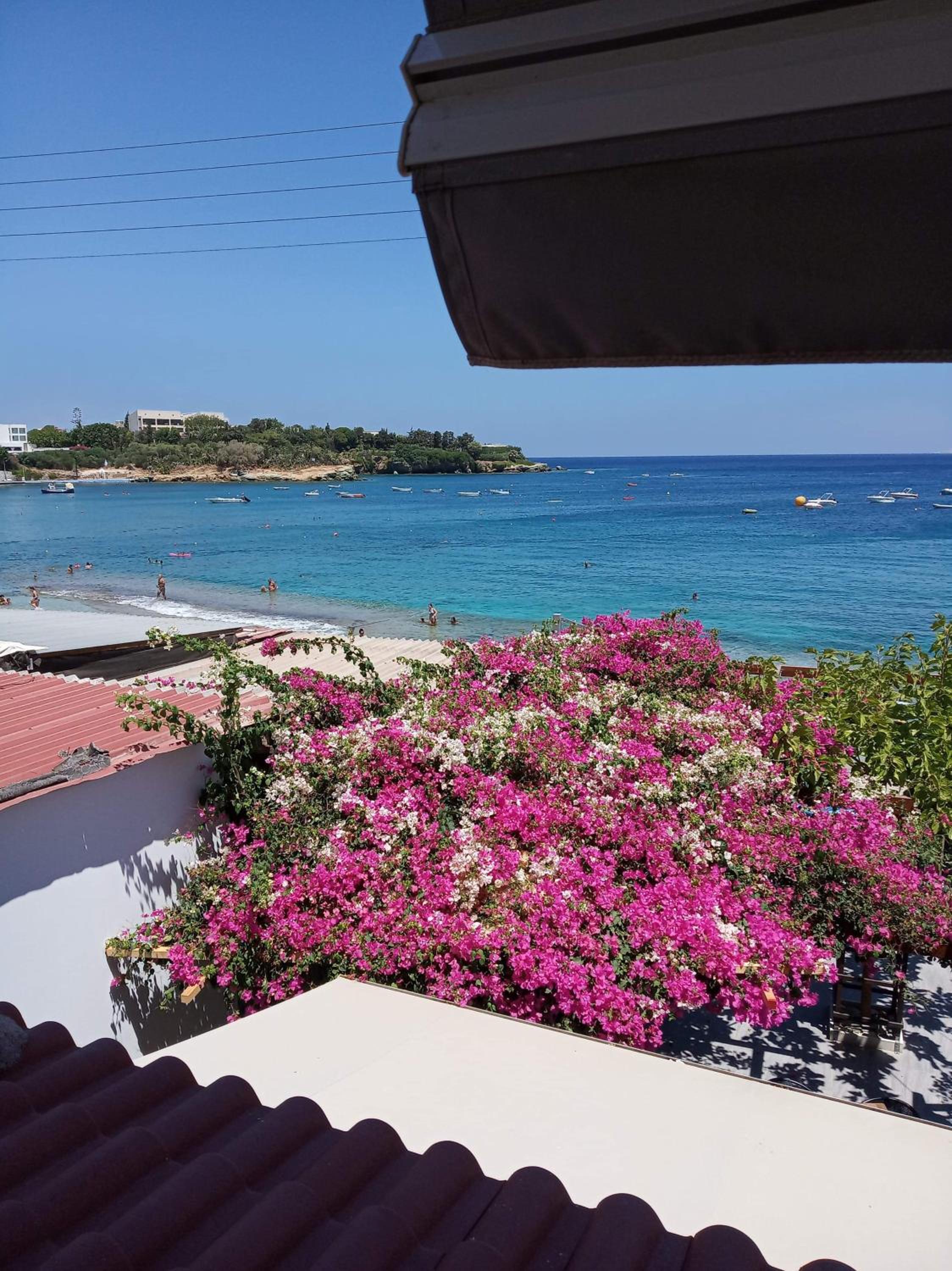 Buganvilla Sea View apts view 5