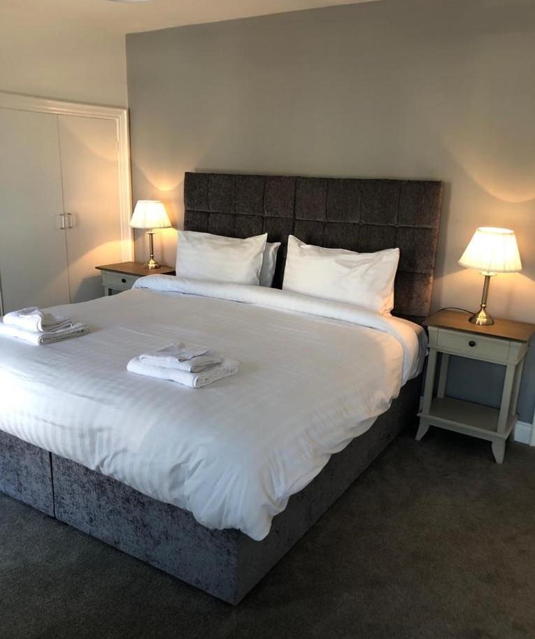 Queen Street Apartments view 3