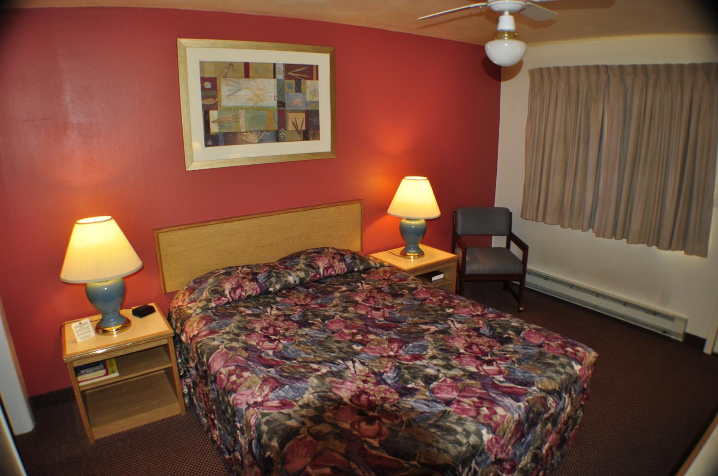 Uptown Inn