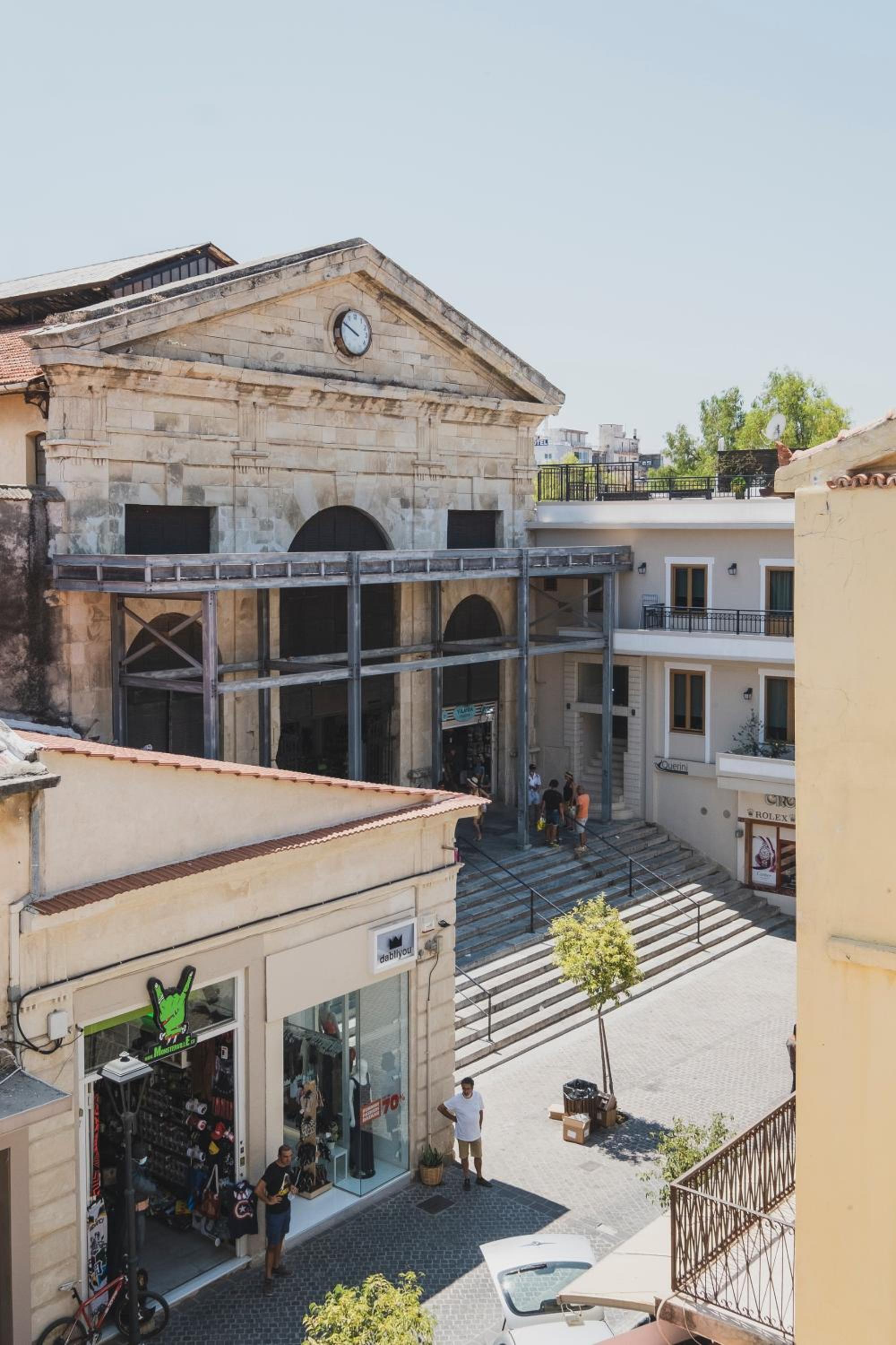 Home with Terrace in Heart of old Town of Chania view 3