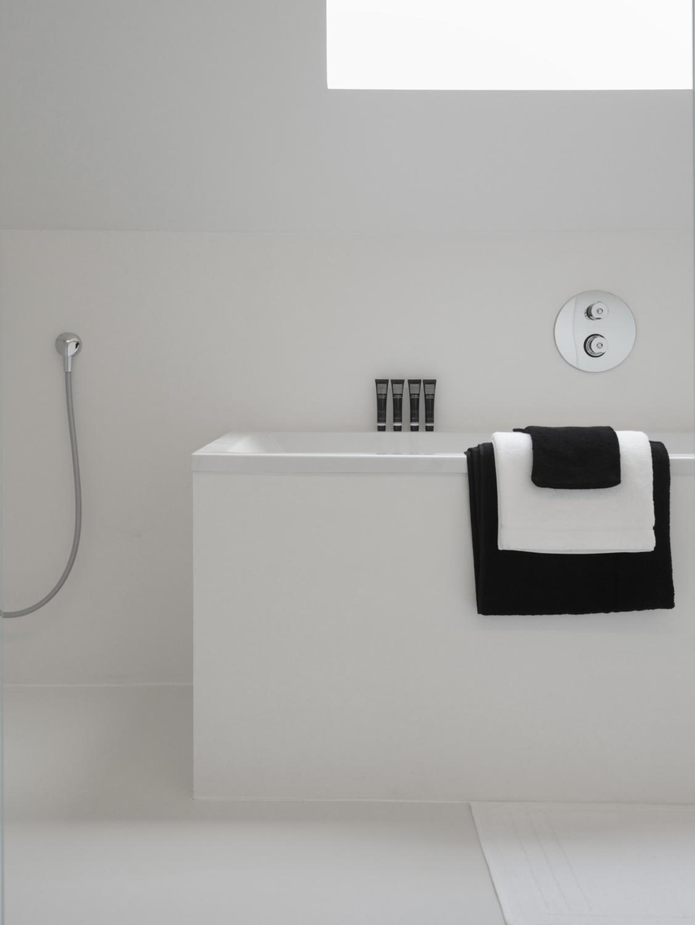 Maison Nationale City Flats & Suites