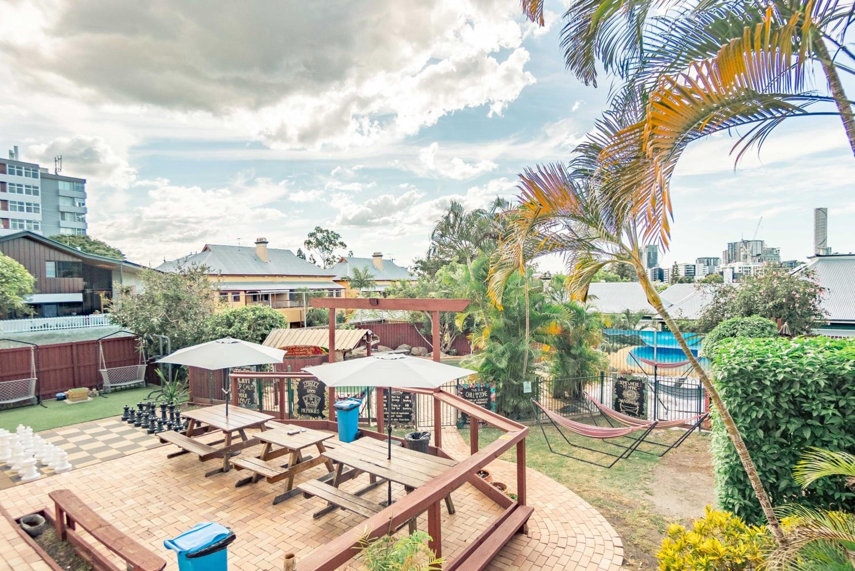 Somewhere To Stay Backpackers-3