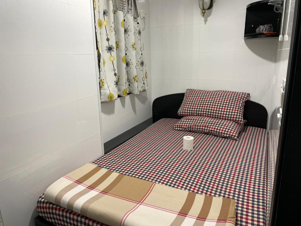 Day and Night Hostel Block D 10th floor 24 HOUR RECEPTION