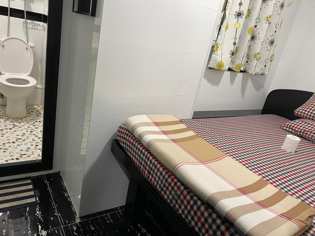 Day and Night Hostel Block D 10th floor 24 HOUR RECEPTION