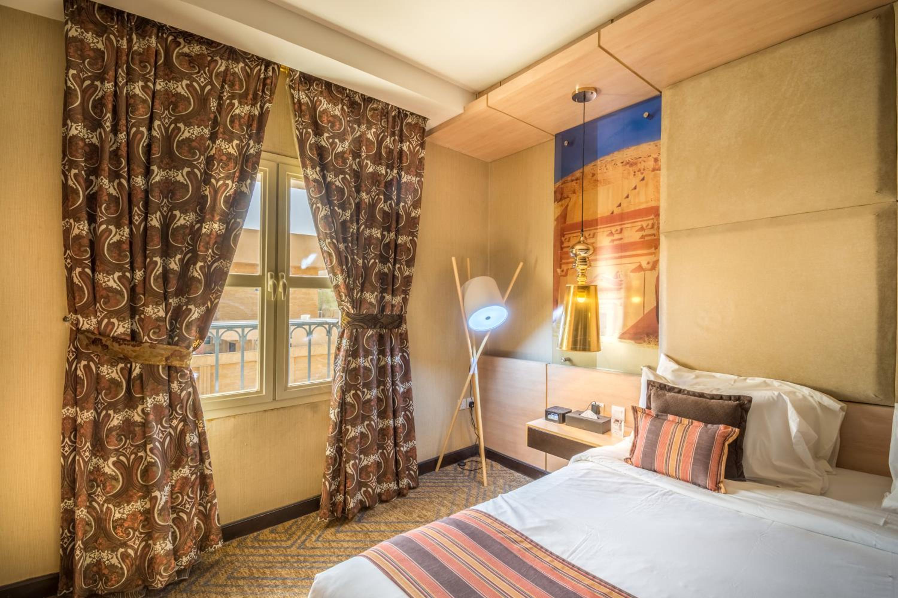 Grand Plaza Hotel - Takhasosi Riyadh